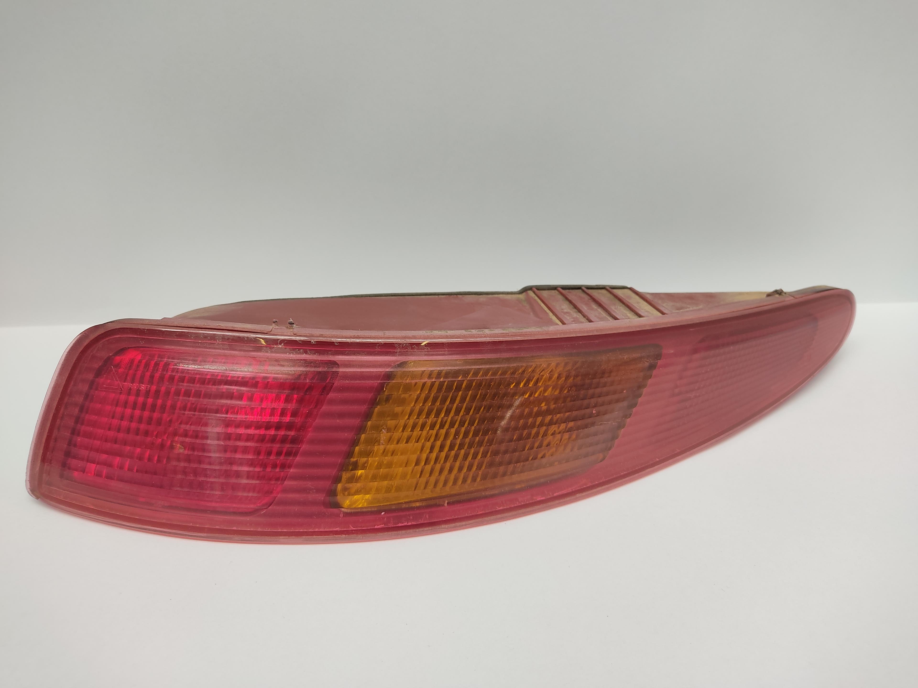 ALFA ROMEO GT 937 (2003-2010) Bakre höger bakljuslampa 60681558 25191154