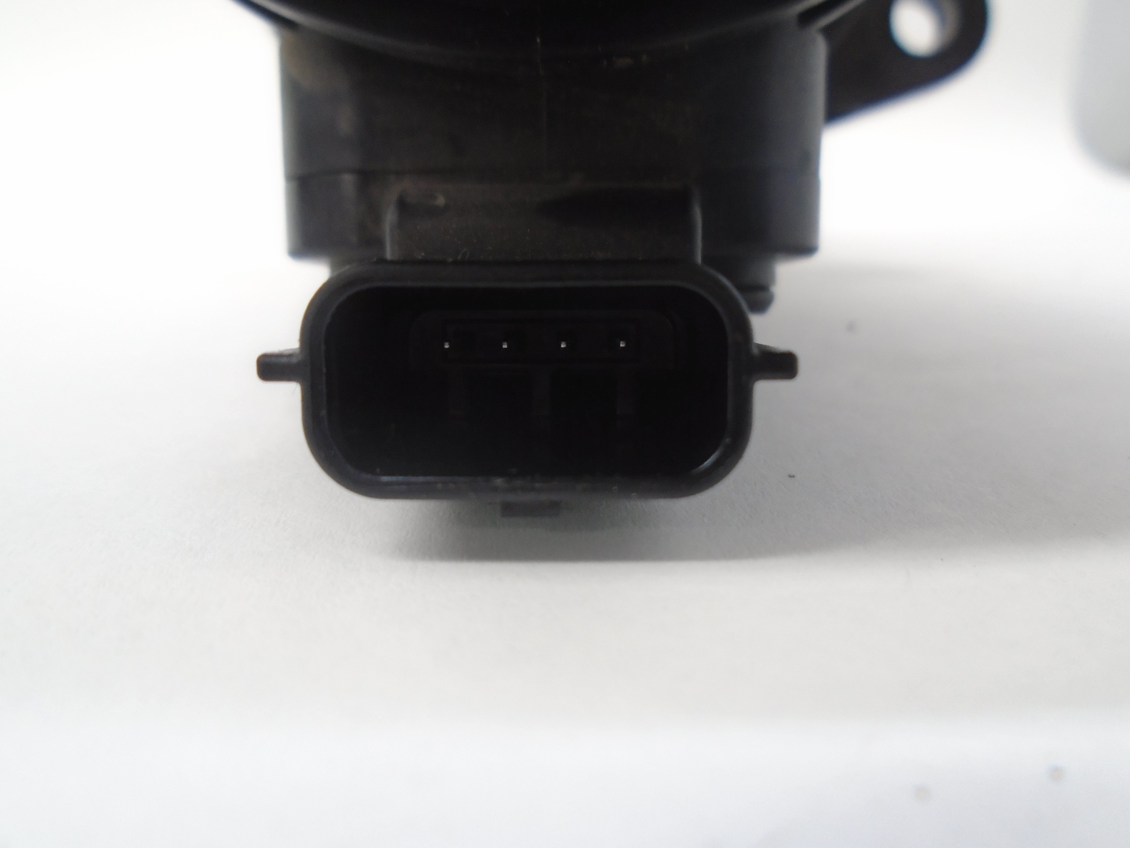 NISSAN Pulsar C13 (2014-2018) Mass Air Flow Sensor MAF 2268000QAB 18508453