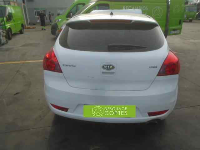 KIA Cee'd 1 generation (2007-2012) Bakre stötfångaren 866111H200 18444295