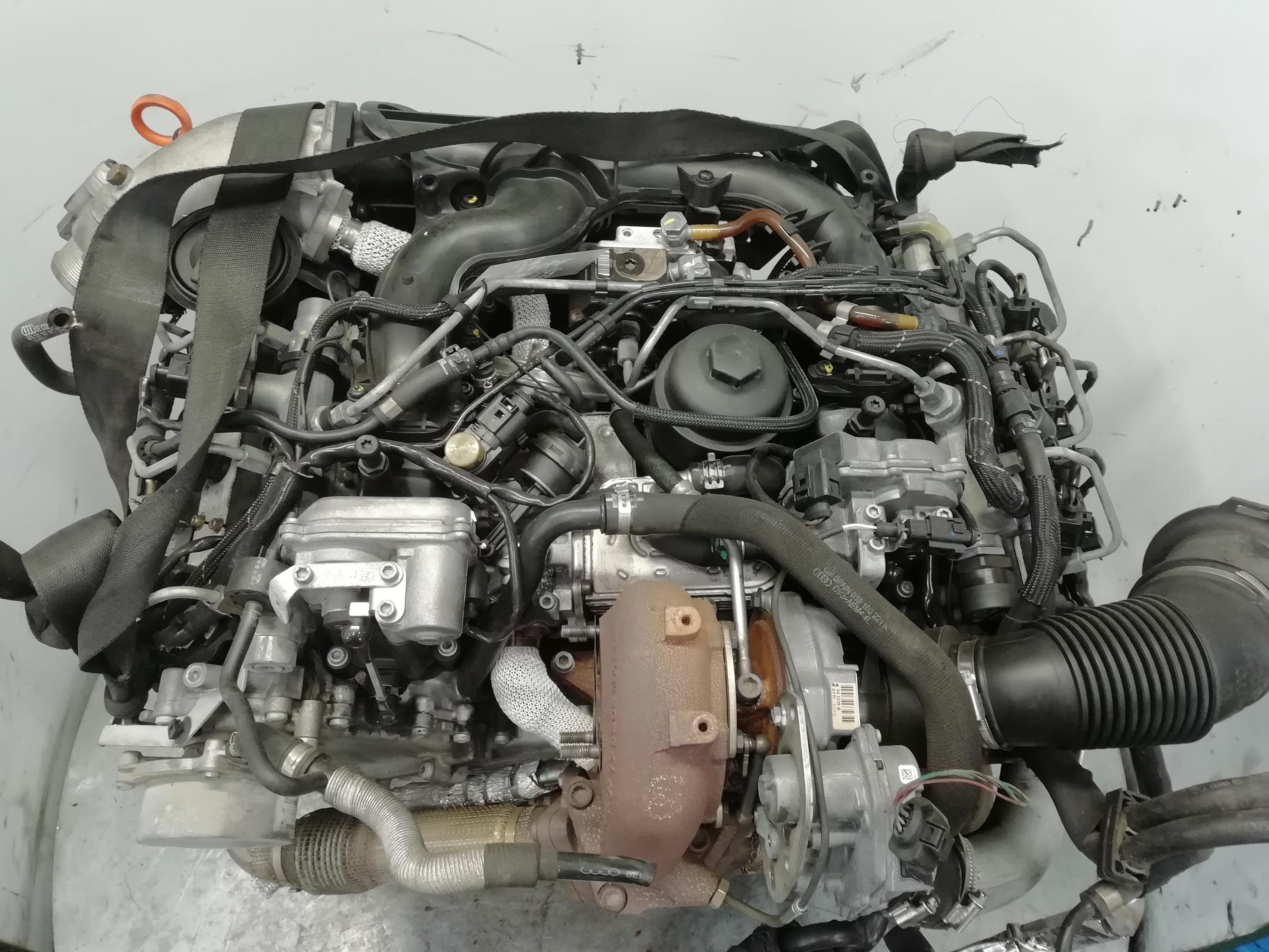 AUDI A6 C6/4F (2004-2011) Двигатель BMK 24541201