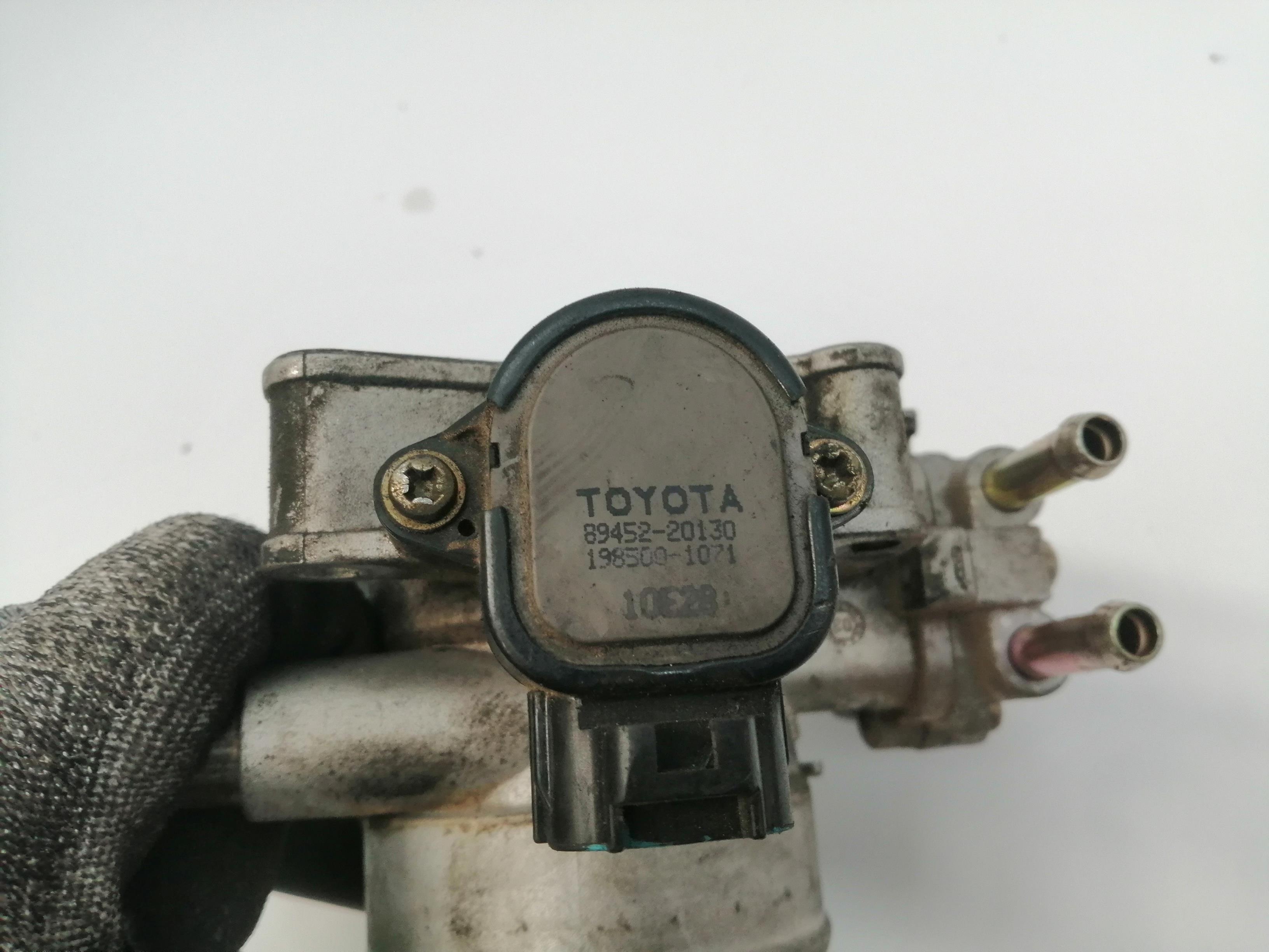 TOYOTA Avensis 2 generation (2002-2009) Gasspjällskropp 8945220130 25187180