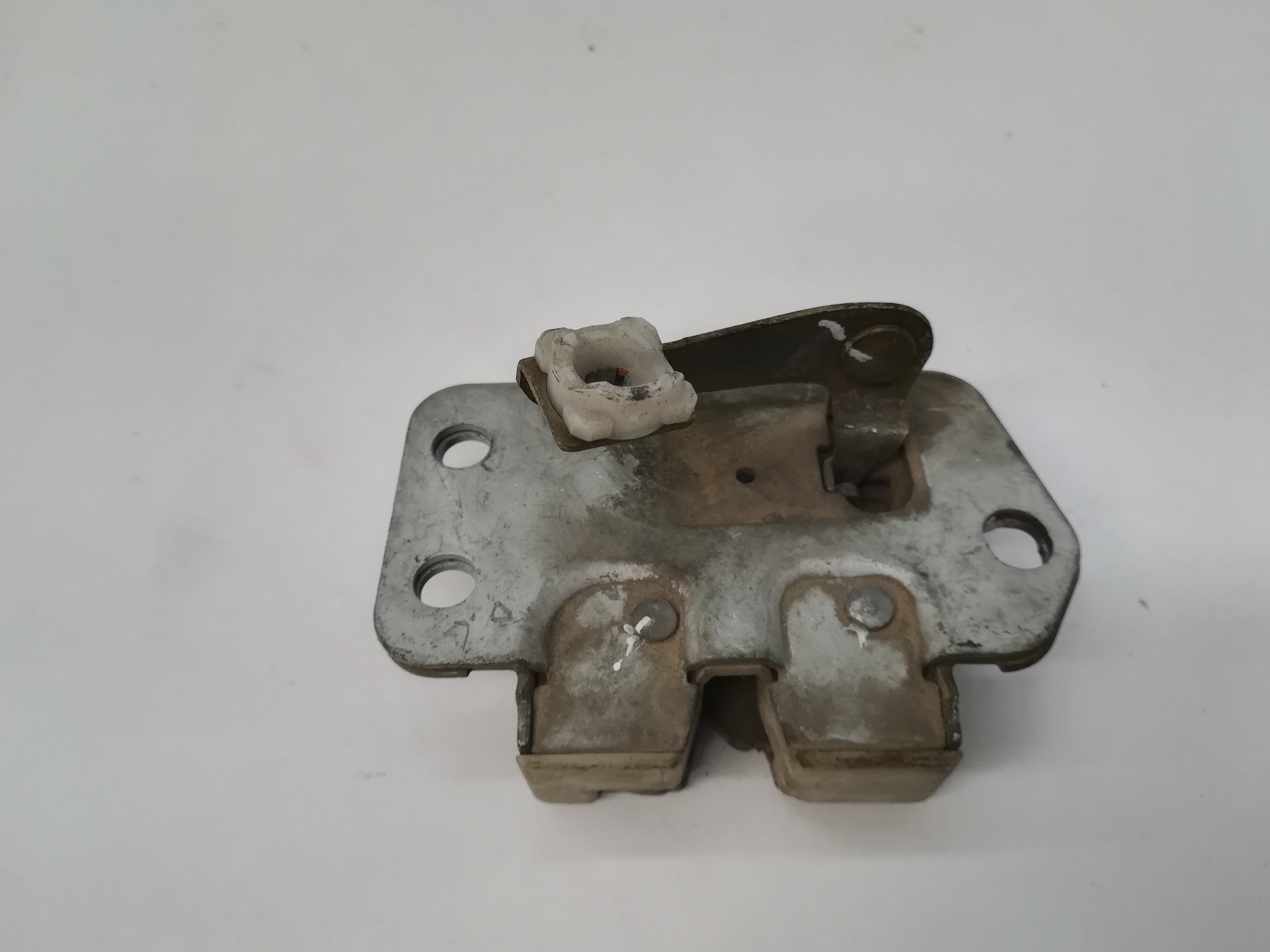 NISSAN Serena 1 generation (1991-2002) Rear Right Door Lock 9052268R00 18544115