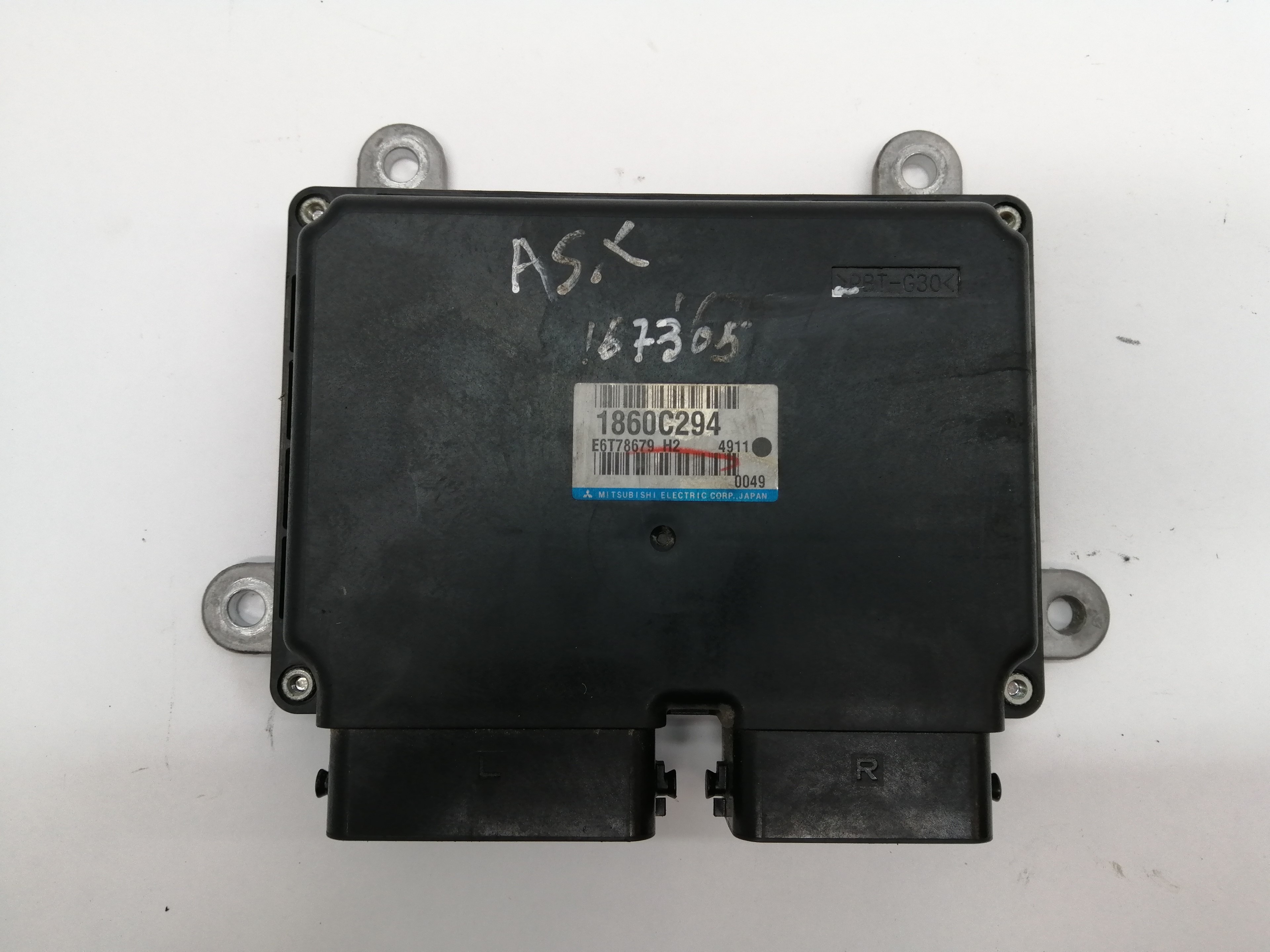 MITSUBISHI ASX 1 generation (2010-2020) Variklio kompiuteris 1860C294 18550730