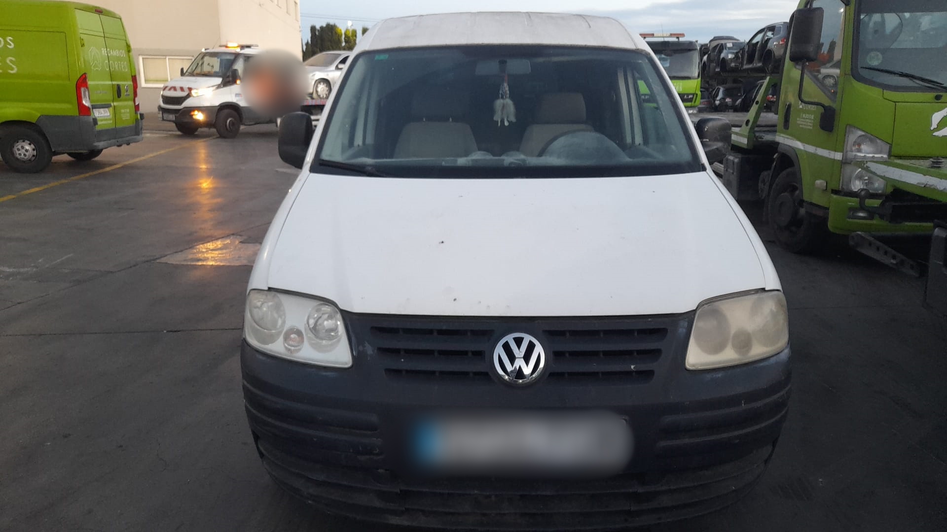 VOLKSWAGEN Caddy 3 generation (2004-2015) Høyre foran dør 2K0831056B 24547848