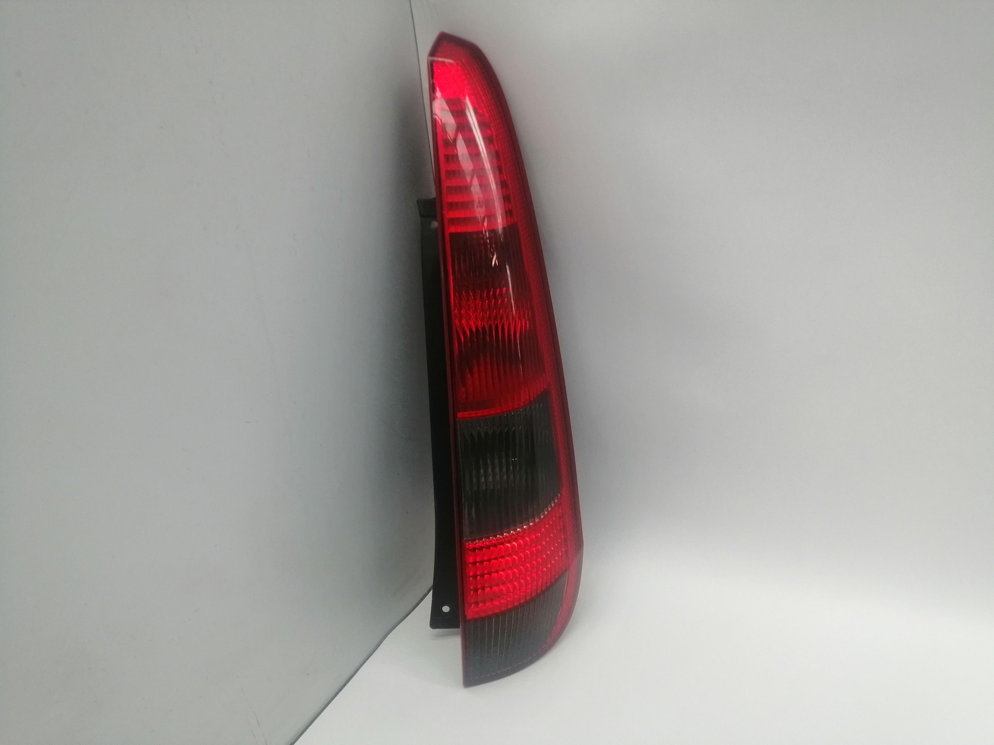 FORD Fiesta 5 generation (2001-2010) Rear Right Taillight Lamp 1251792, 2S6113N004AC 24027489