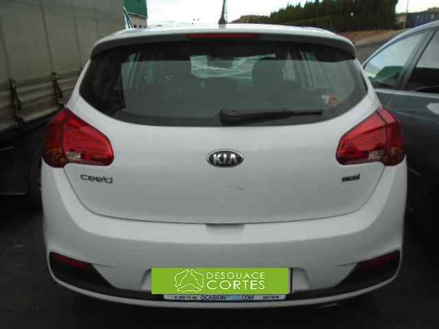 KIA Cee'd 2 generation (2012-2018) Generatorius 373002A850 18452314