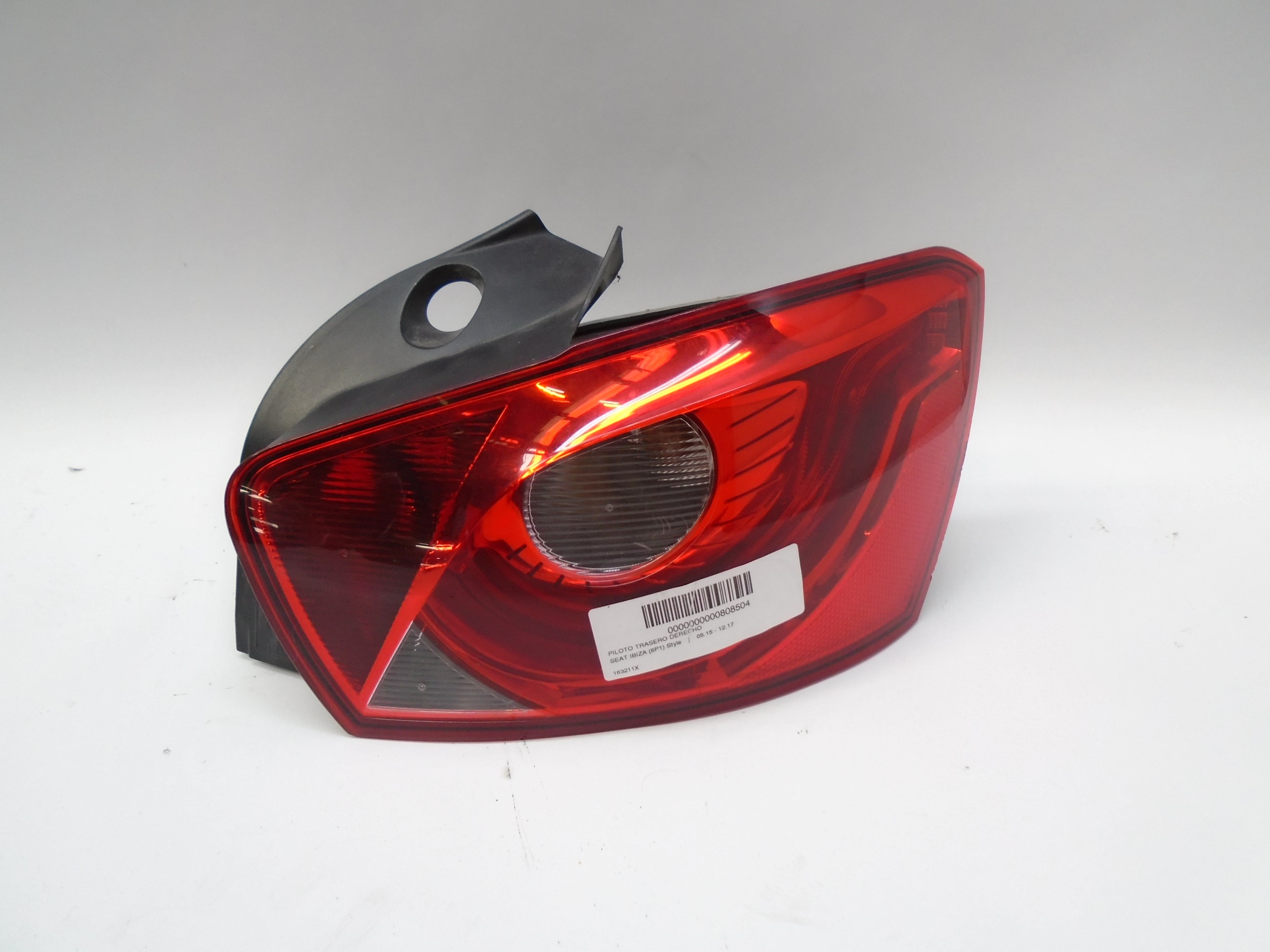 SEAT Ibiza 4 generation (2008-2017) Rear Right Taillight Lamp 6J4945096K 18350331