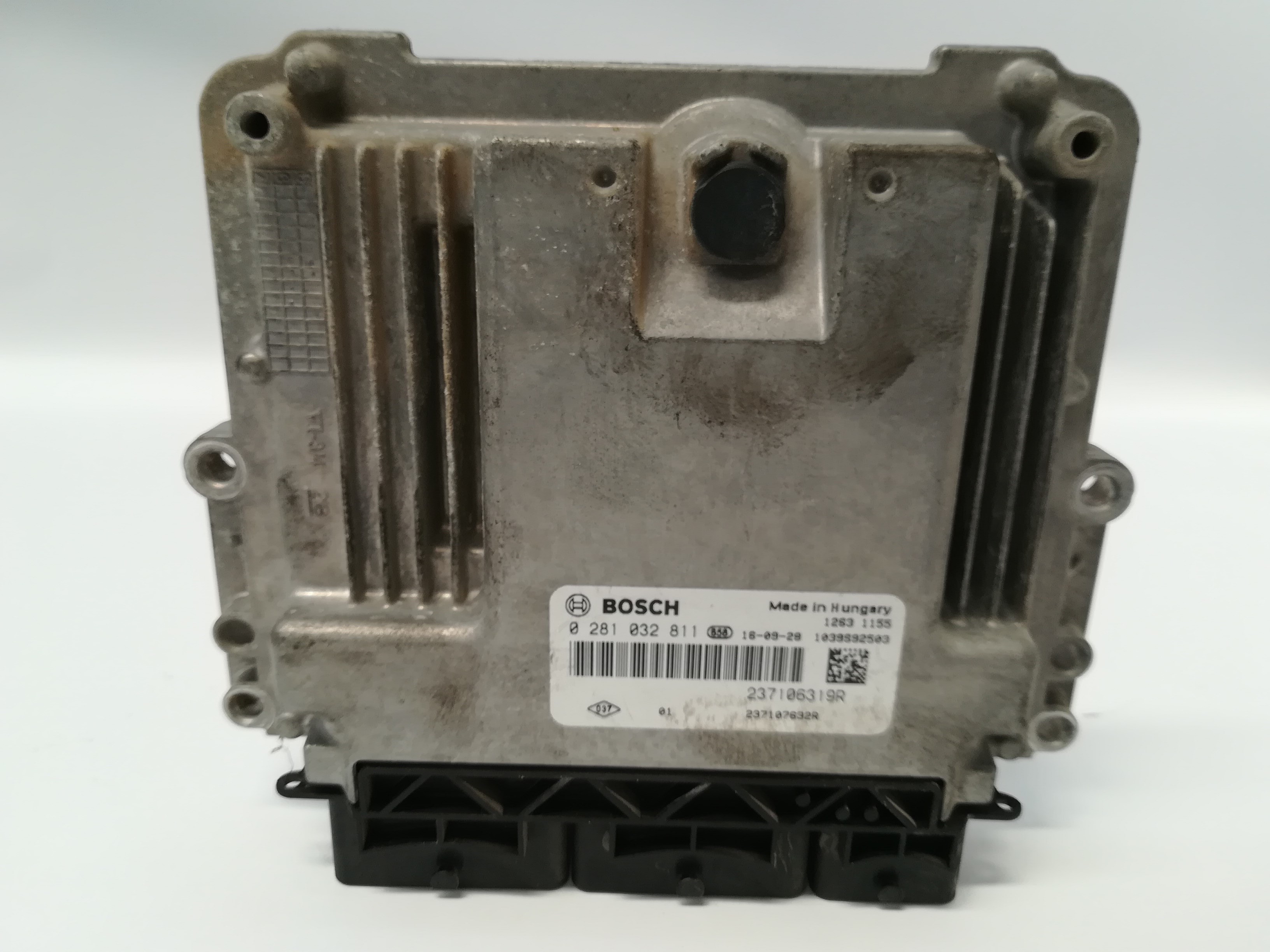 RENAULT Clio 3 generation (2005-2012) Engine Control Unit ECU 237107632R 18555759