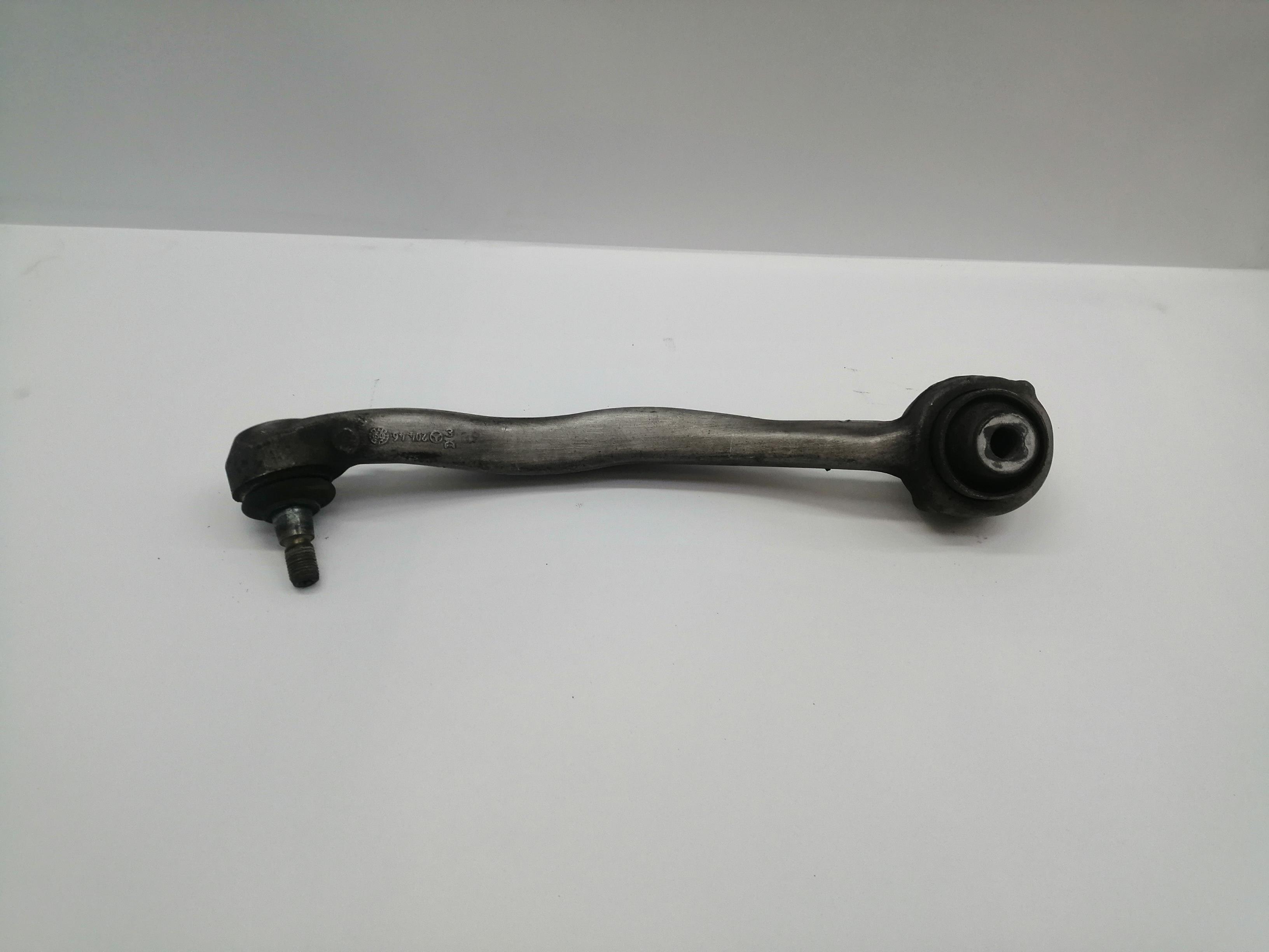 MERCEDES-BENZ E-Class W212/S212/C207/A207 (2009-2016) Front Right Arm A2043306811 24028165