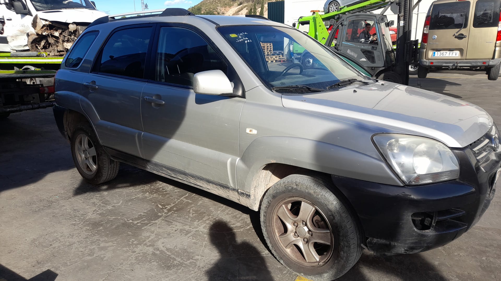 KIA Sportage 2 generation (2004-2010) Rear Right Door 770041F050 18596717