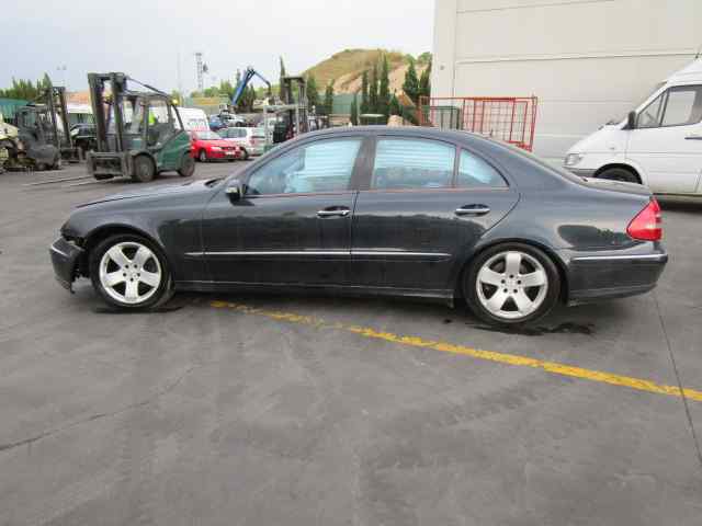 TOYOTA E-Class W211/S211 (2002-2009) Дверь задняя левая A2117300105 18470334