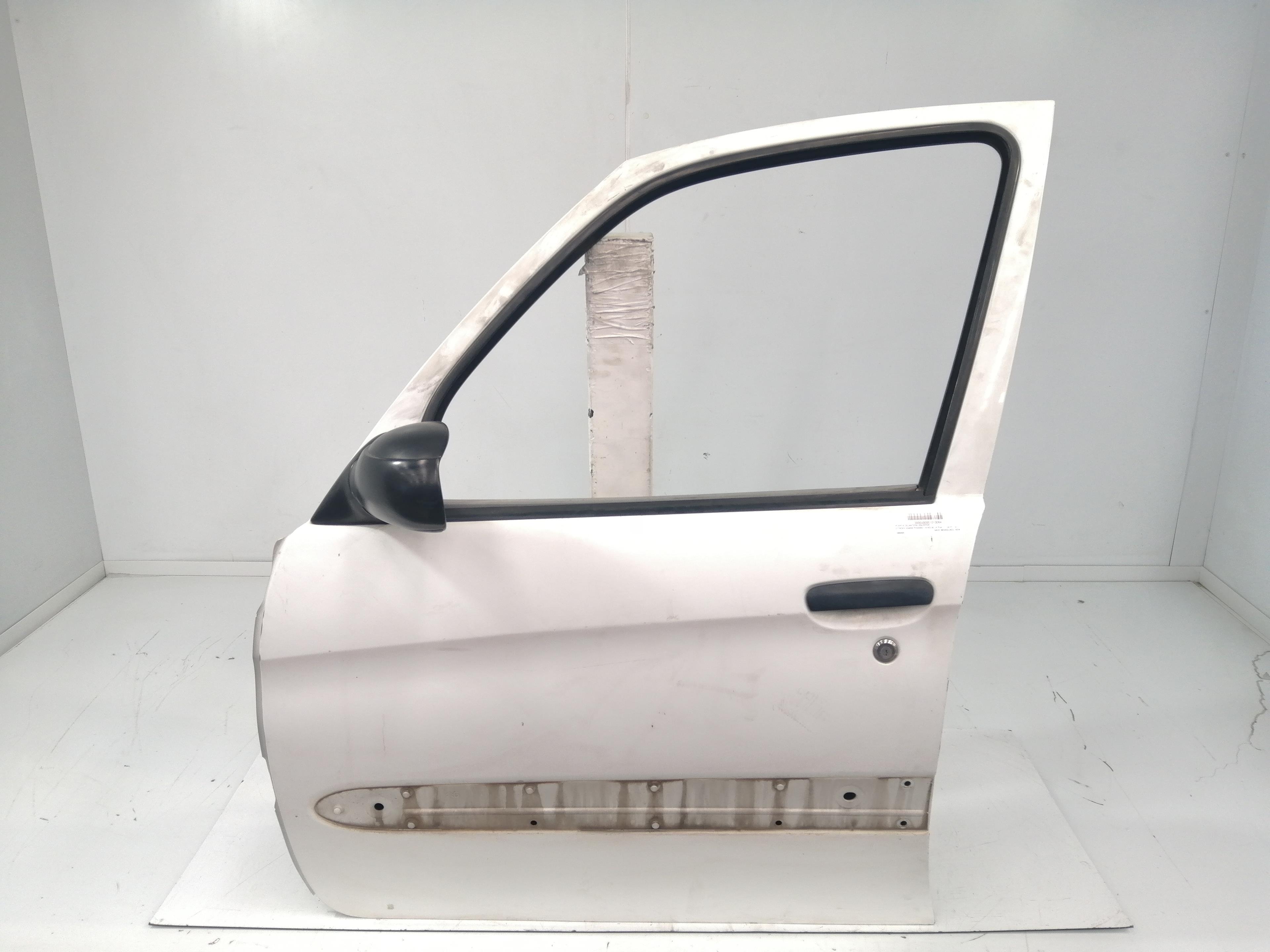 CITROËN Xsara Picasso 1 generation (1999-2010) Front Left Door 9002L6 25210325