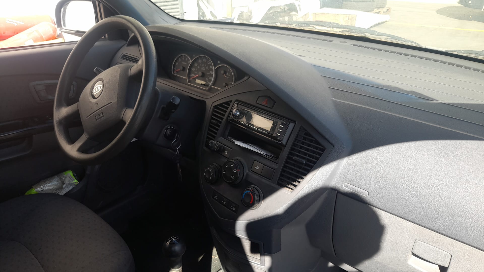 KIA Carens 2 generation (2002-2006) Mâner exterior ușă stânga spate 0K2FA73410 25209763