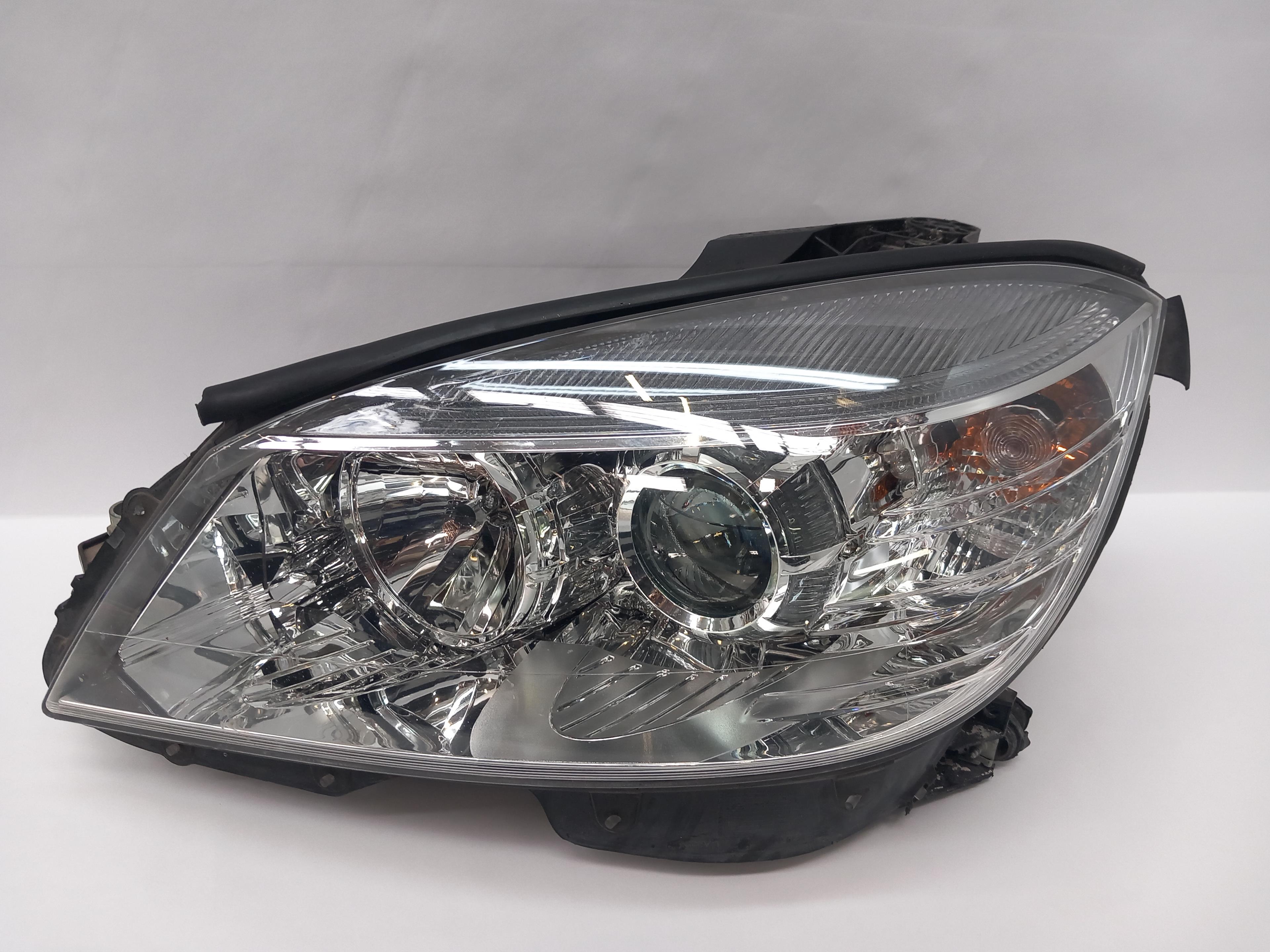 MERCEDES-BENZ C-Class W204/S204/C204 (2004-2015) Front Left Headlight A2048208361, A2048208361, 030123420300 25347328