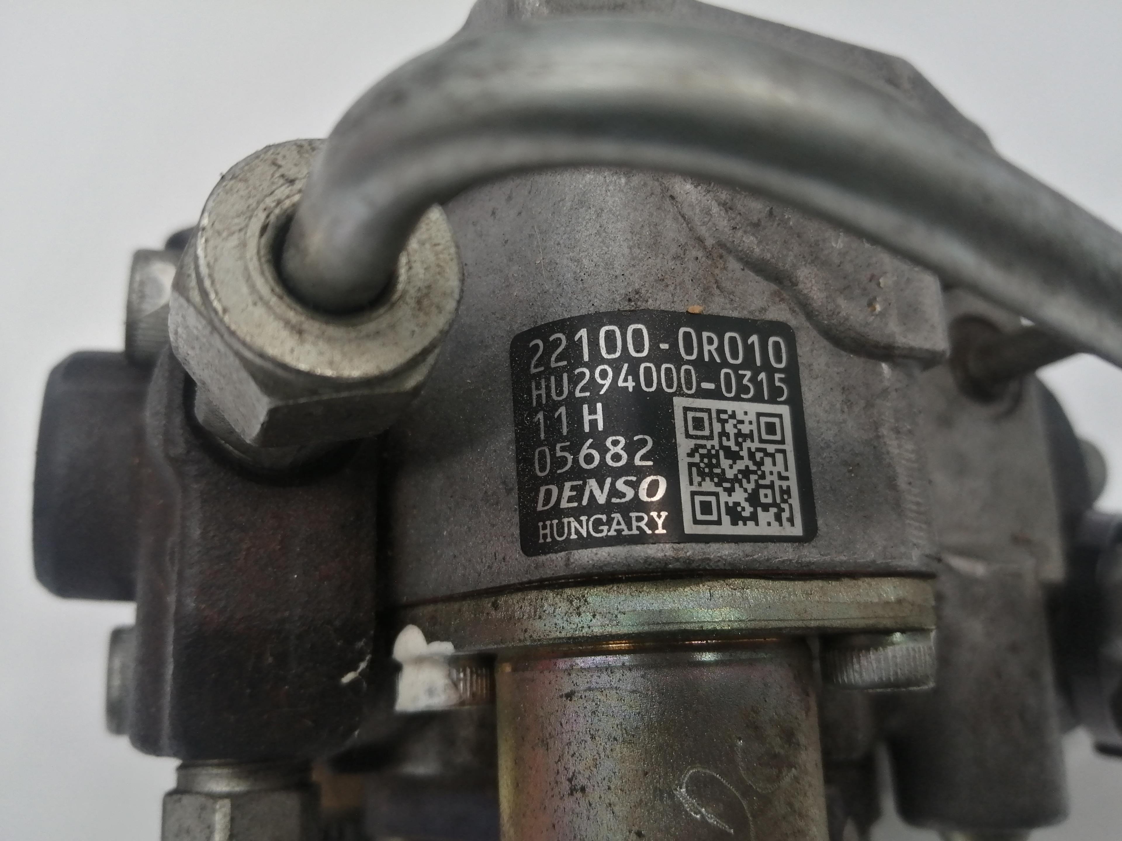 TOYOTA RAV4 2 generation (XA20) (2000-2006) High Pressure Fuel Pump 221000R010, HU2940000315 25181255