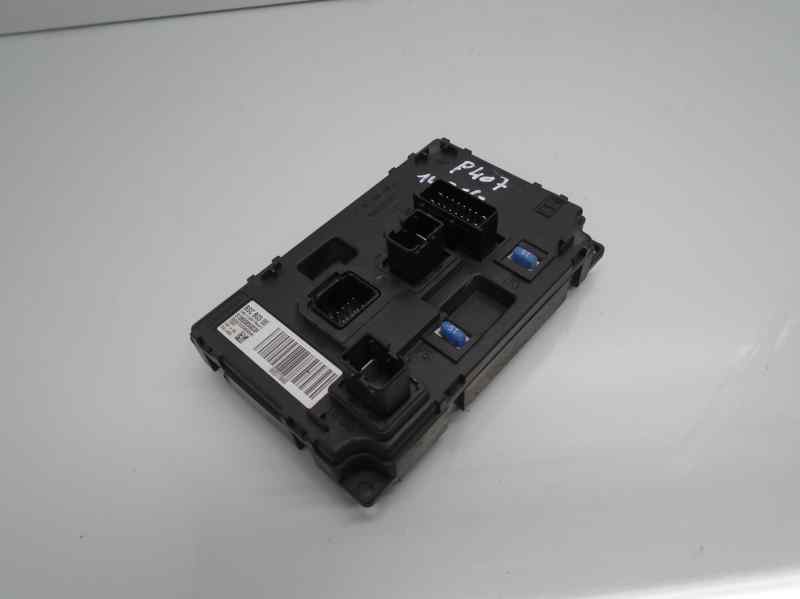 PEUGEOT 407 1 generation (2004-2010) Fuse Box S180085003F 18476899