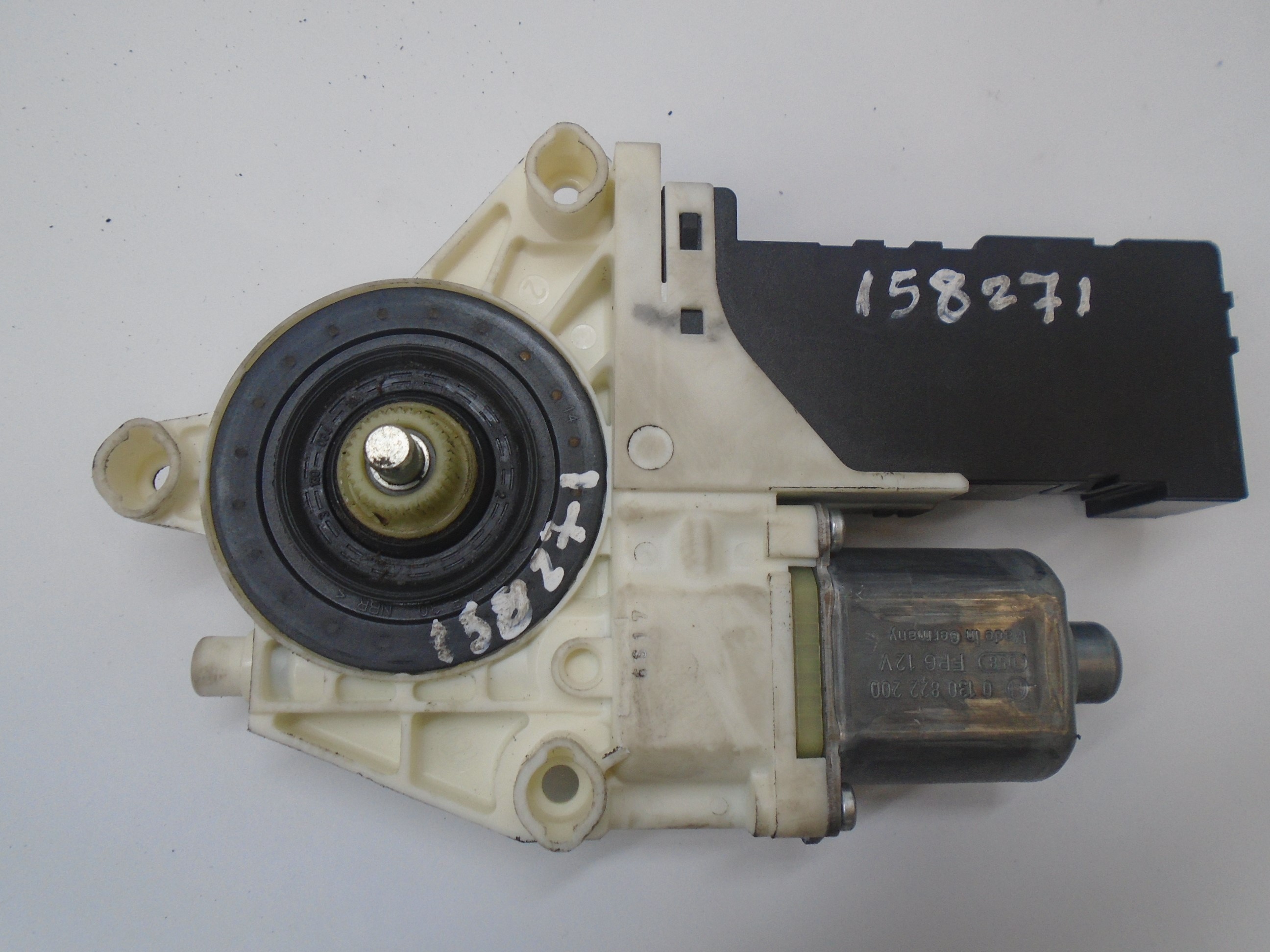 PEUGEOT 407 1 generation (2004-2010) Front Left Door Window Regulator Motor 9221Z1 18515035