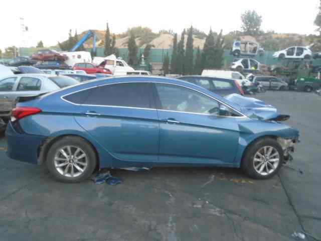 HYUNDAI i40 VF (1 generation) (2011-2020) Заключване на задната дясна врата 814203Z000 24026920