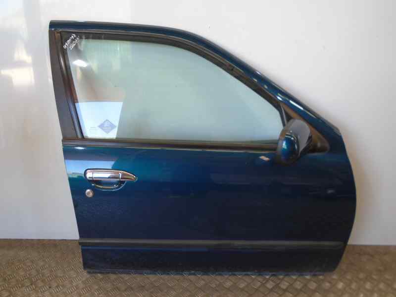 NISSAN Primera P11 (1996-2002) Передняя правая дверь 801002J030 27508772