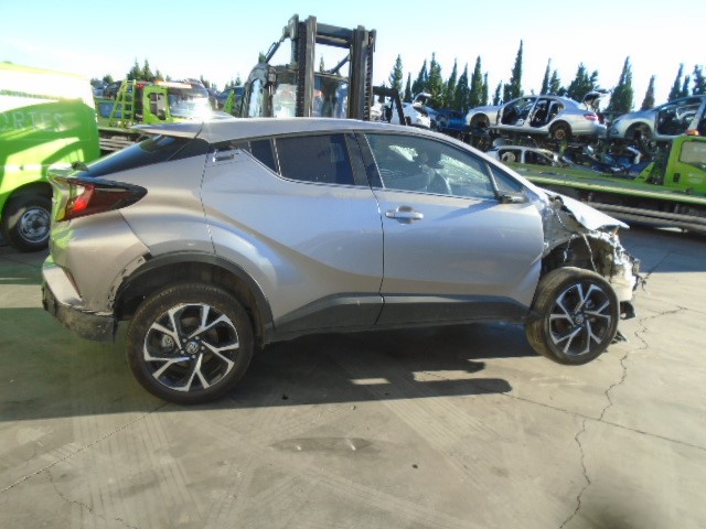 TOYOTA C-HR 1 generation (2016-2023) Galinių dešinių durų spyna 69050F4010 18546431