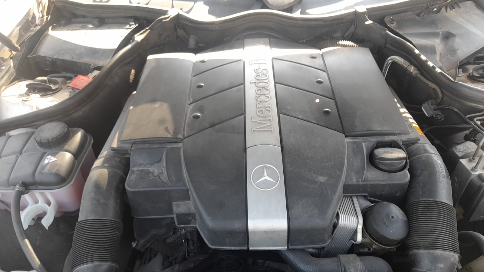 MERCEDES-BENZ C-Class W203/S203/CL203 (2000-2008) Передняя правая дверь A2037200205 25167369