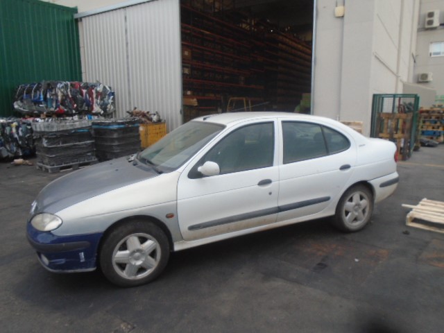 RENAULT Megane 1 generation (1995-2003) Фонарь задний левый 7700428058 25114517