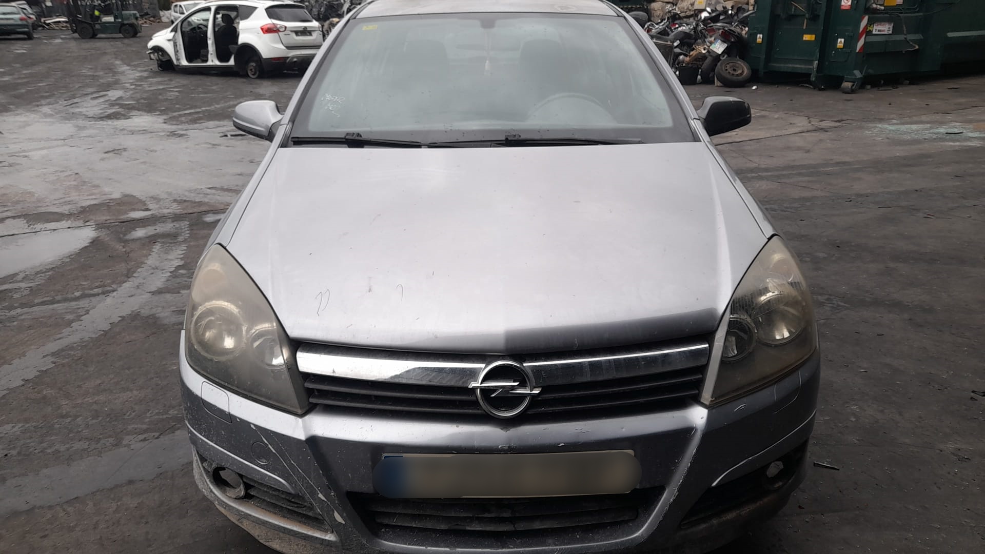 OPEL Astra J (2009-2020) Mécanisme d'essuie-glace avant 0390241538 24015749