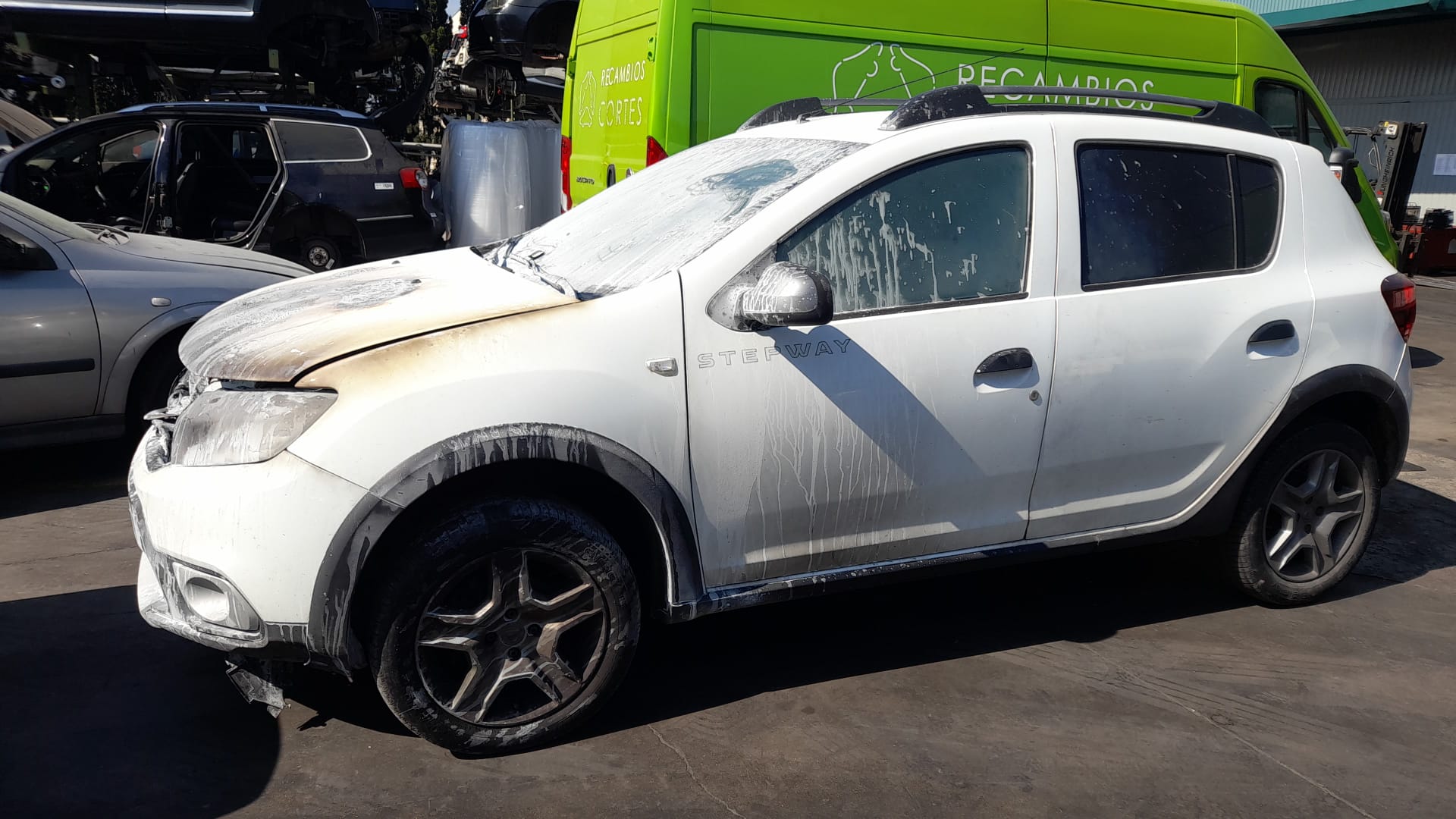 DACIA Sandero 2 generation (2013-2020) Регулатор на прозореца на предната дясна врата 807209299R 25170197