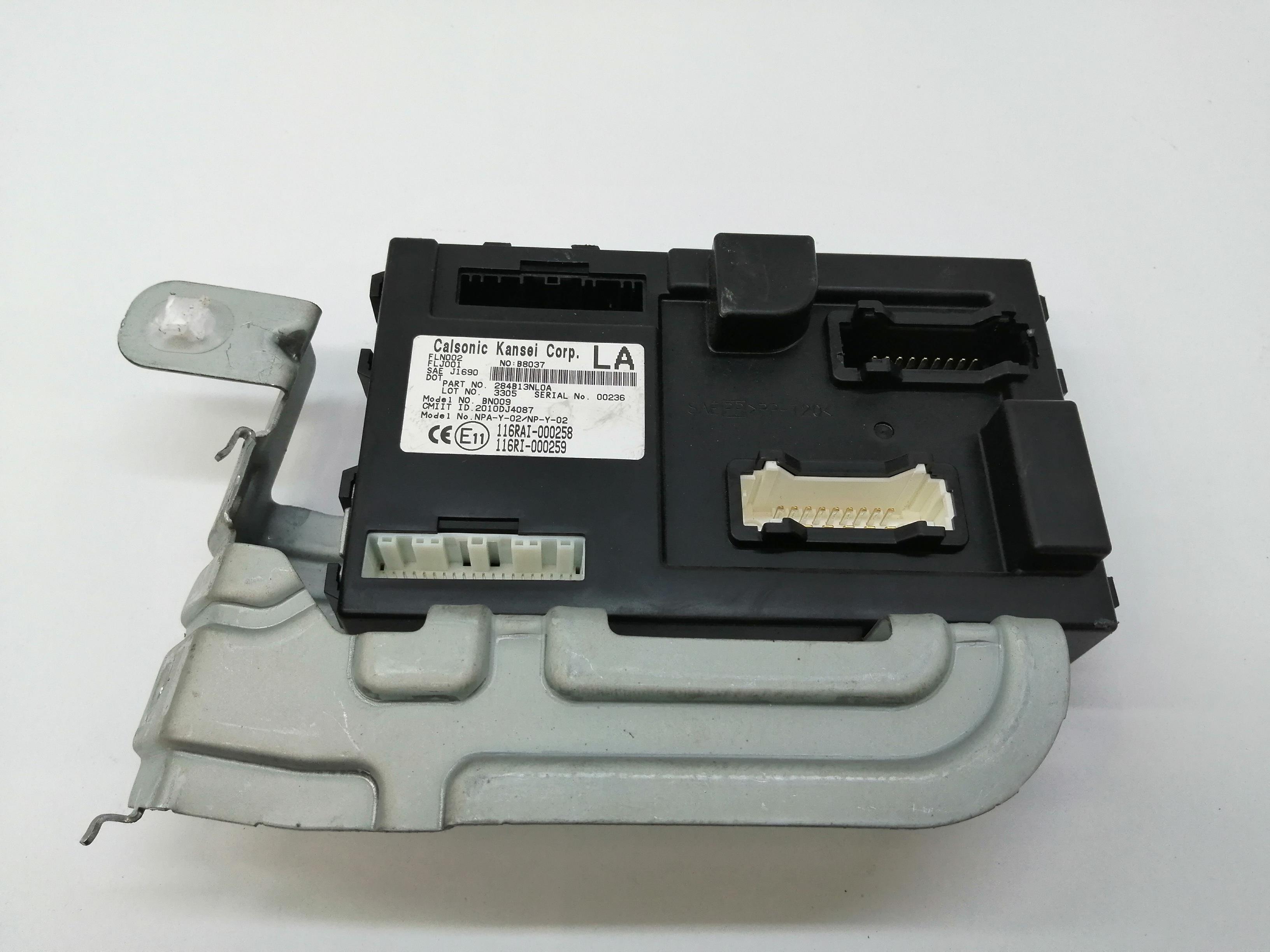 NISSAN Leaf 1 generation (2010-2017) Other Control Units 284B13NL0A, 284B13NL0A 22662069