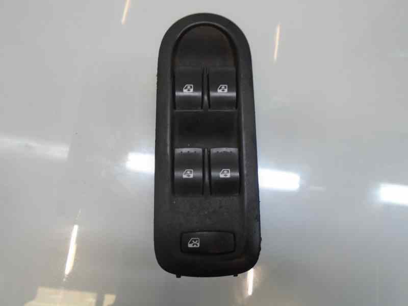 RENAULT Scenic 2 generation (2003-2010) Bal első ajtó ablakemelő gombja 156018070 18449055
