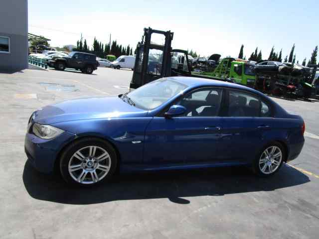BMW 3 Series E90/E91/E92/E93 (2004-2013) Priekinė kairė stebulė 3121676444303 18469903
