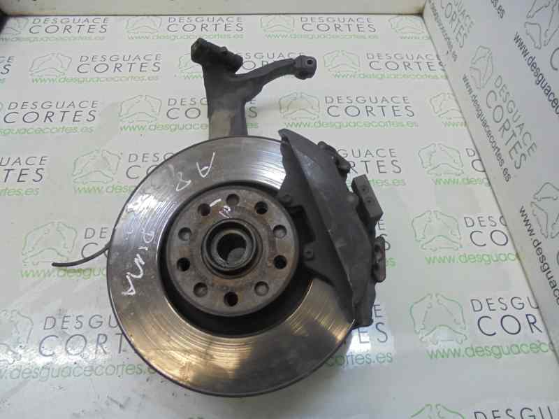 AUDI A8 D2/4D (1994-2002) Front Left Wheel Hub 4D0407257L 18403106