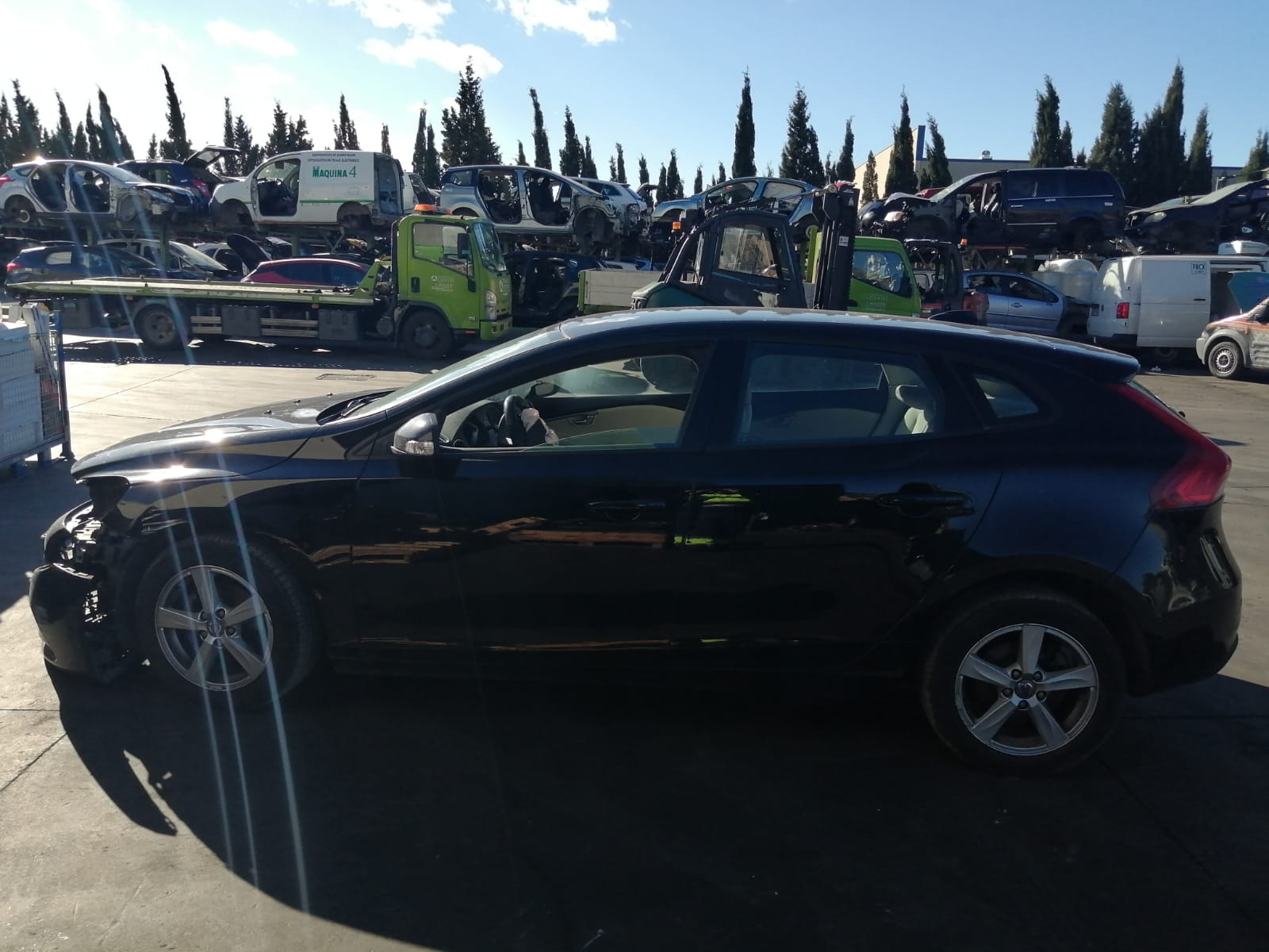 VOLVO V40 2 generation (2012-2020) Încuietoarea ușă stânga față 31440391 18637083