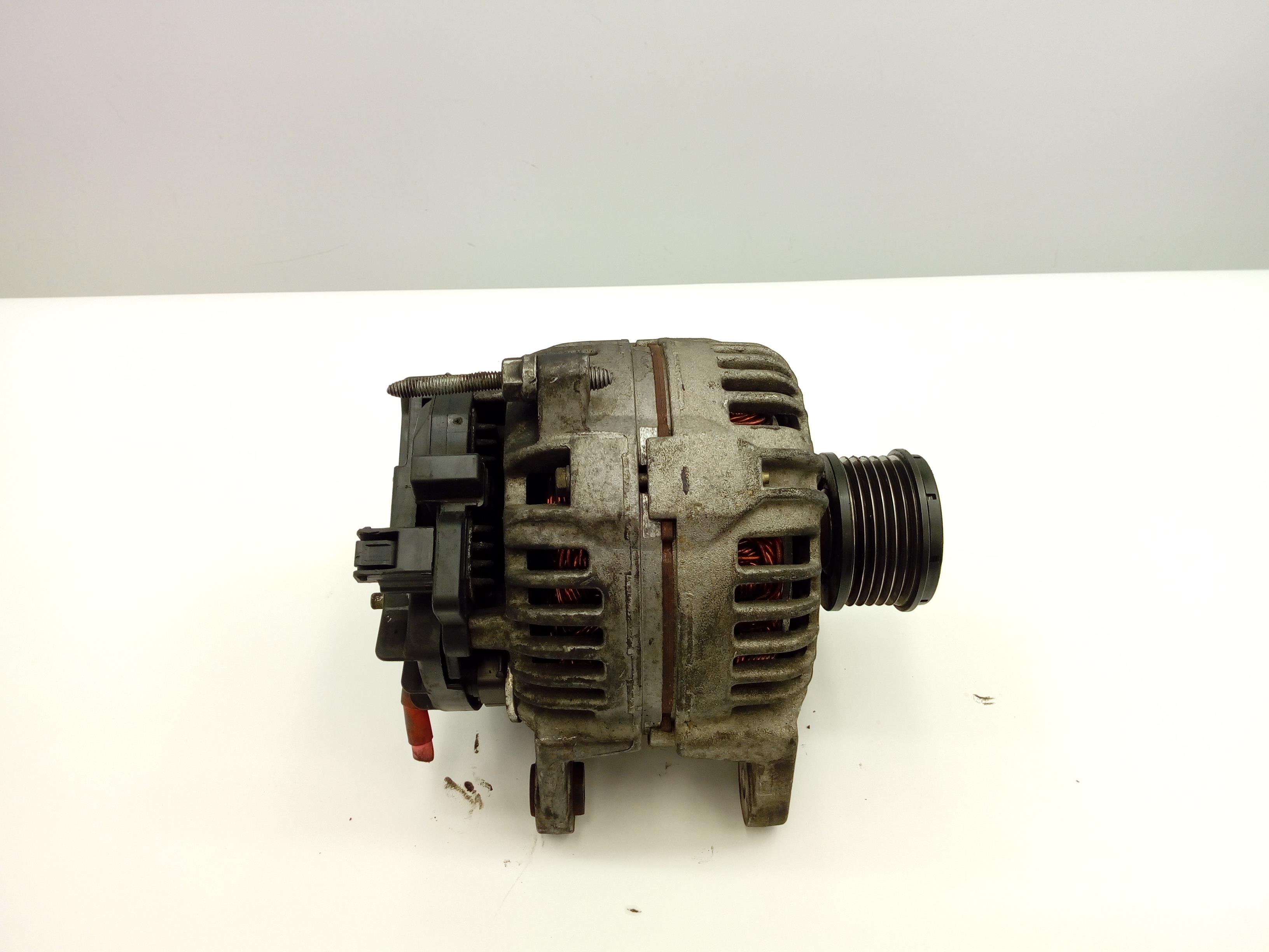 RENAULT Clio 3 generation (2005-2012) Alternator 0124425037 25557743