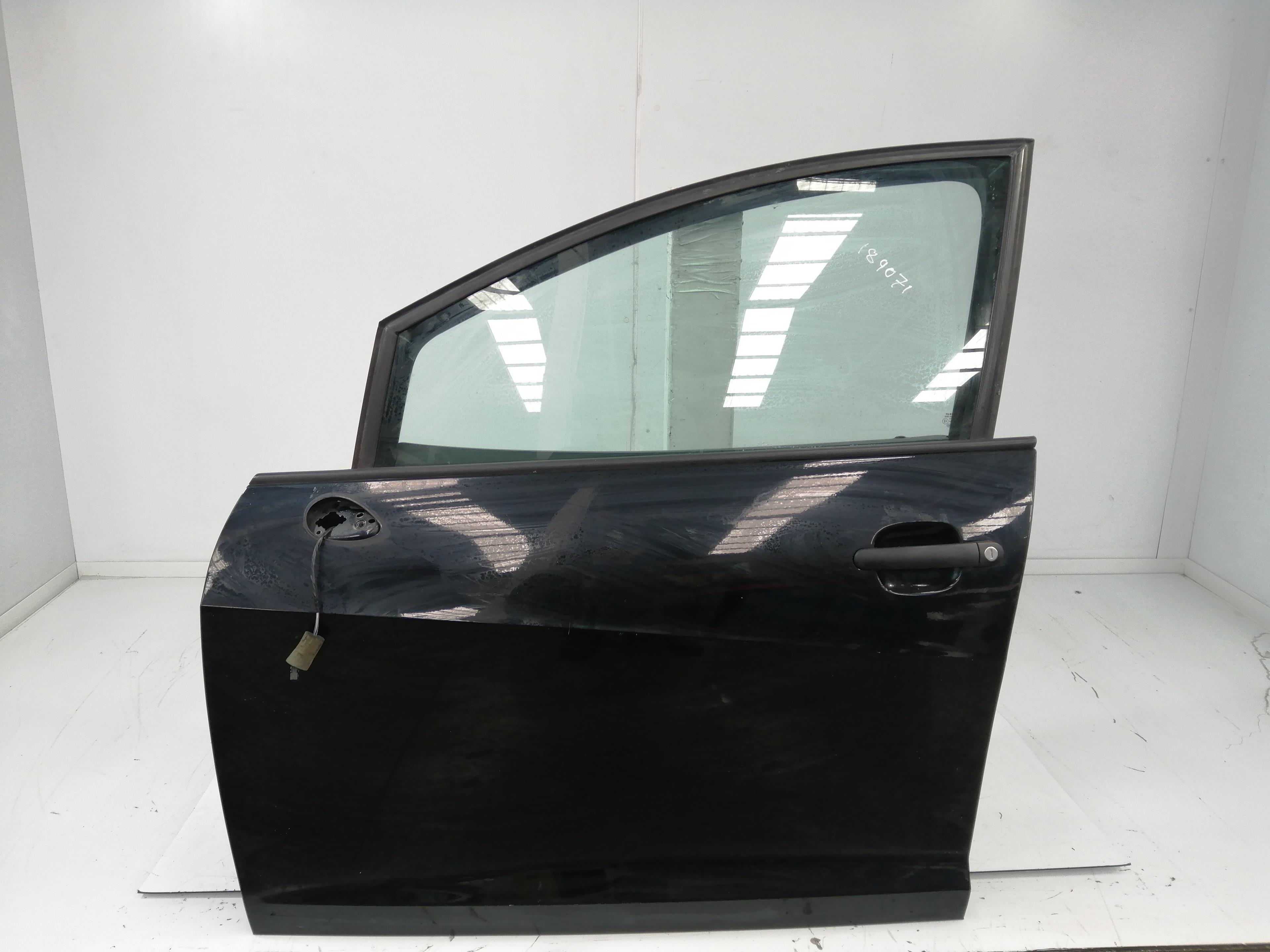 SEAT Ibiza 4 generation (2008-2017) Venstre foran dør 6J4831055 25368252