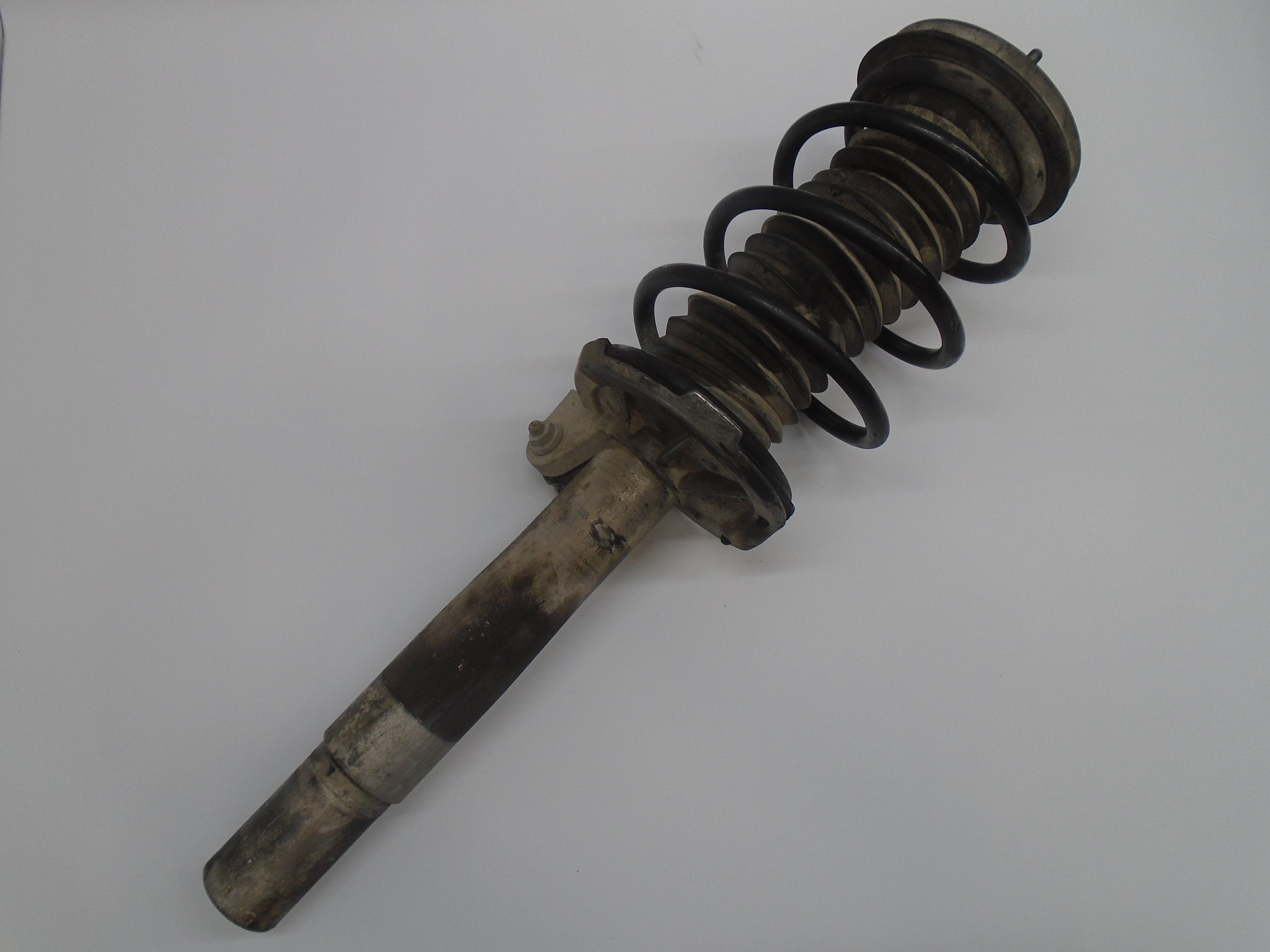 BMW 7 Series E65/E66 (2001-2008) Front Right Shock Absorber 675318804 18503258