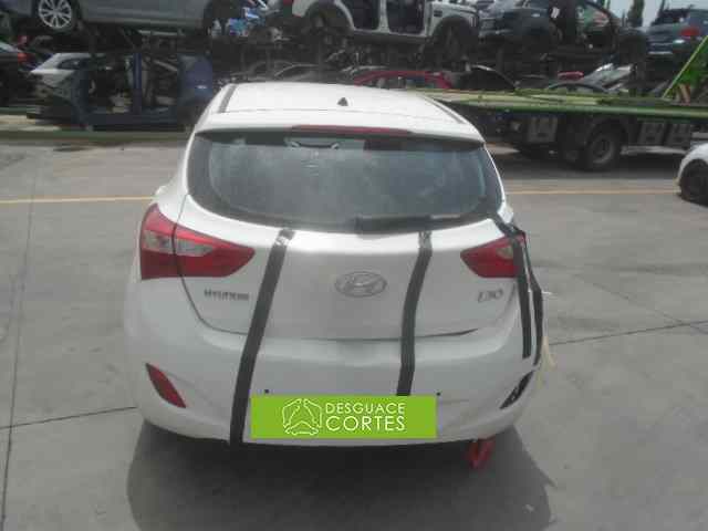 HYUNDAI i30 GD (2 generation) (2012-2017) Замок двери передний правый 81320A6110 18484398