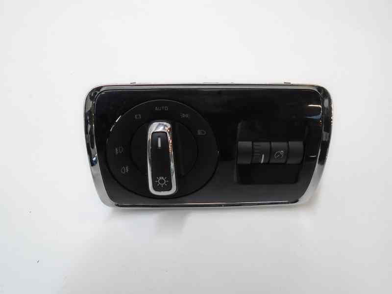 SKODA Superb 2 generation (2008-2015) Headlight Switch Control Unit 3T0941431B 25109512