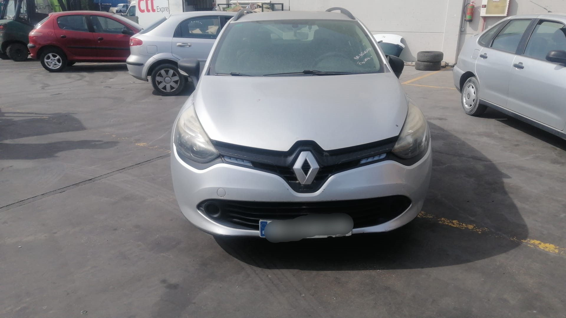 RENAULT Clio 2 generation (1998-2013) Priekinių kairių durų stiklo pakelėjas 807213867R 18558008