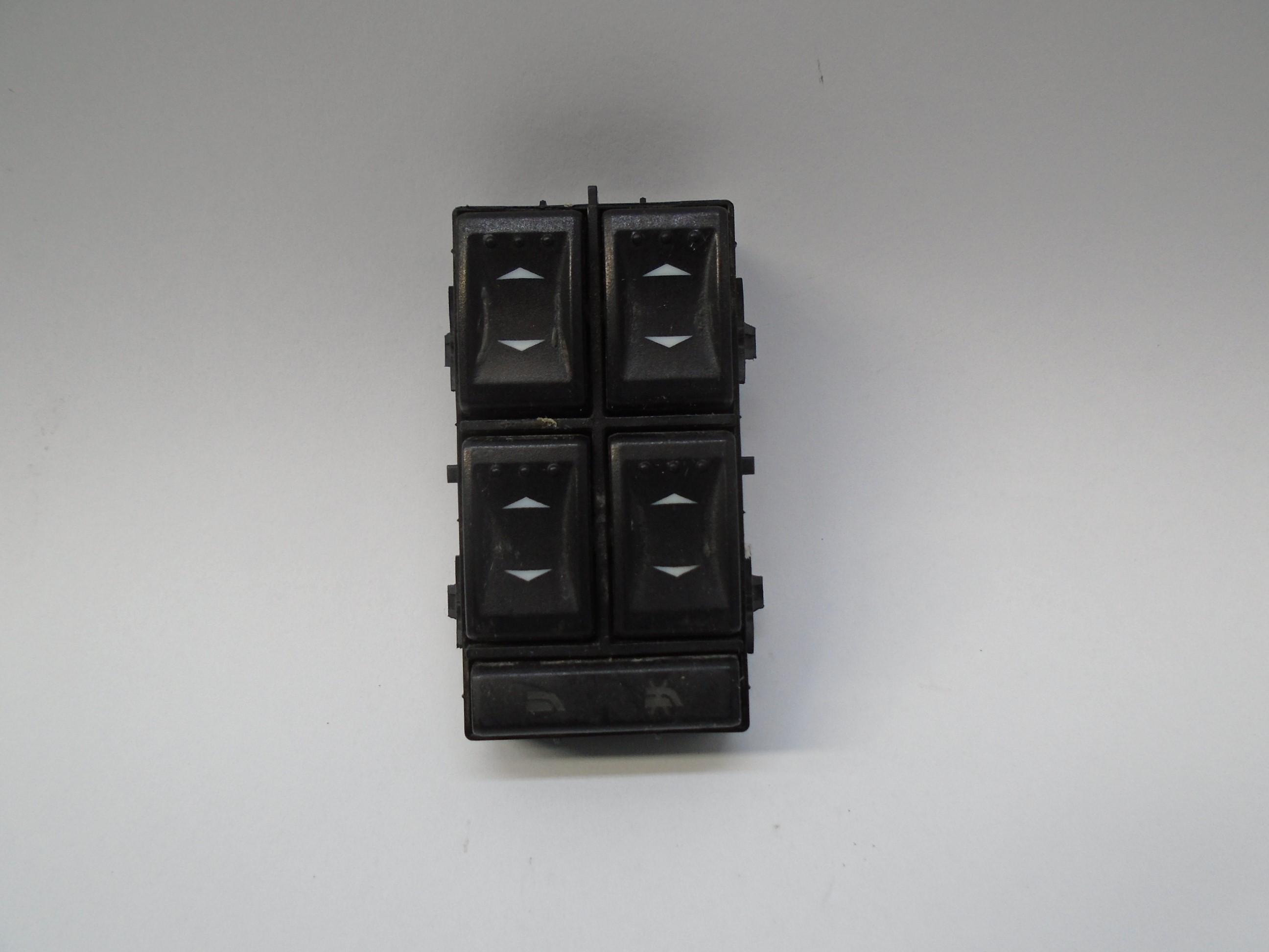 FORD Mondeo 3 generation (2000-2007) Front Left Door Window Switch 1S7T14A132BE 18528050