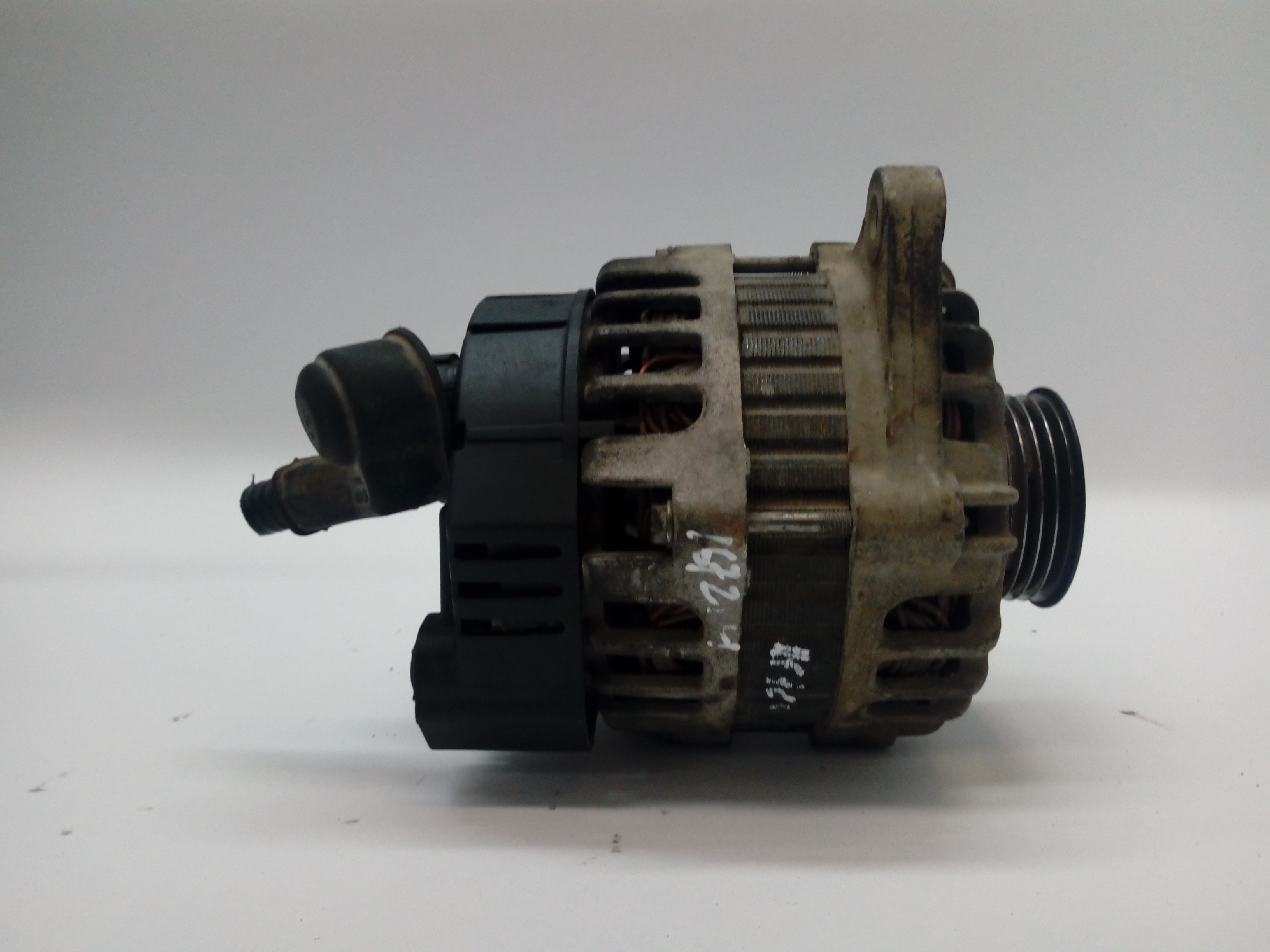 HYUNDAI i10 1 generation (2007-2013) Alternator 3730002600 18551467