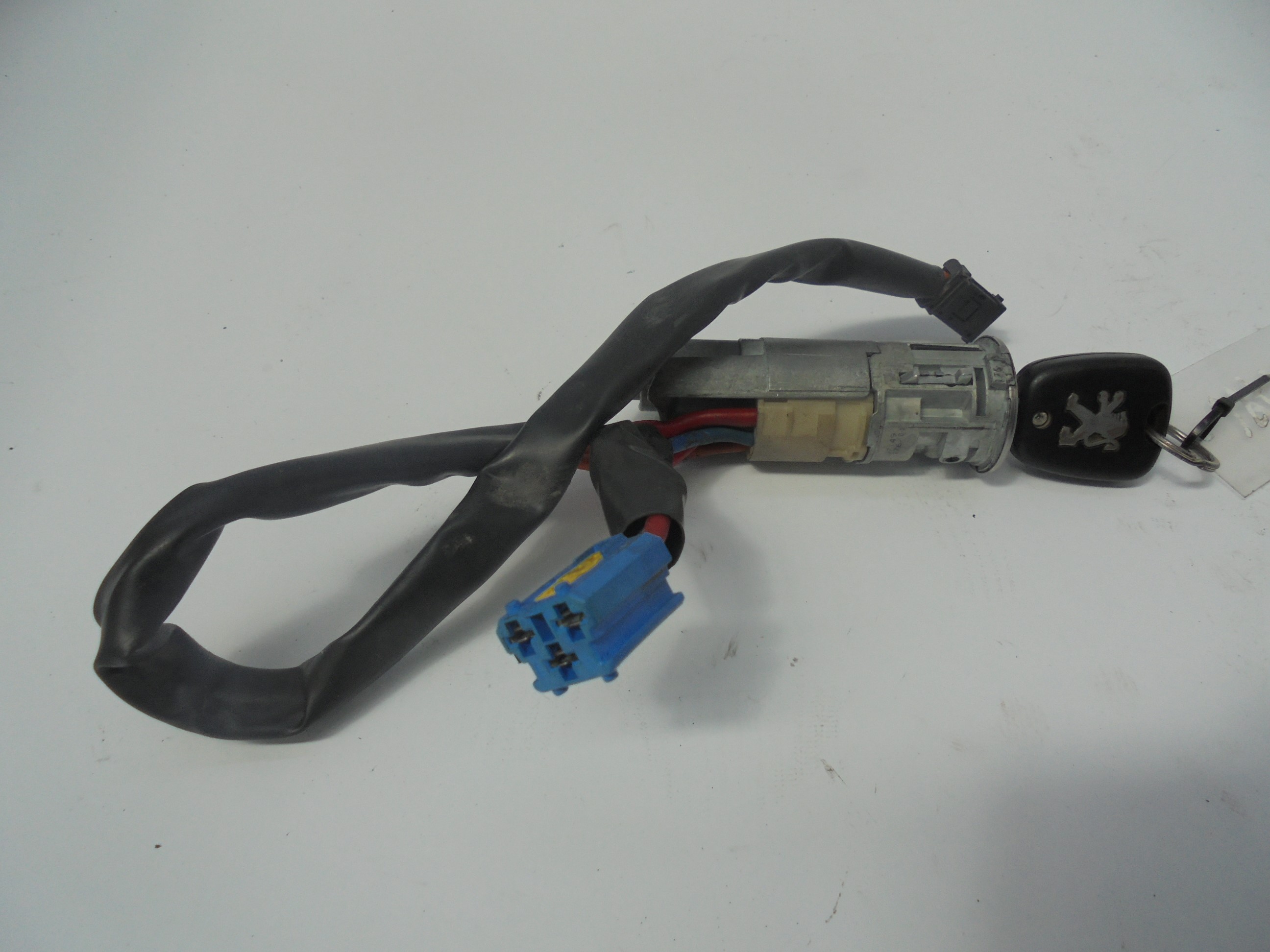 RENAULT 206 1 generation (1998-2009) Ignition Lock 4162Z1 18542042