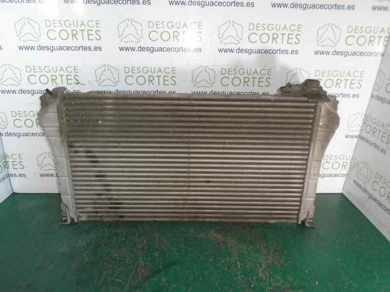 TOYOTA Verso 1 generation (2009-2015) Starpdzesētāja/interkūlera radiators 179400R040 18426139