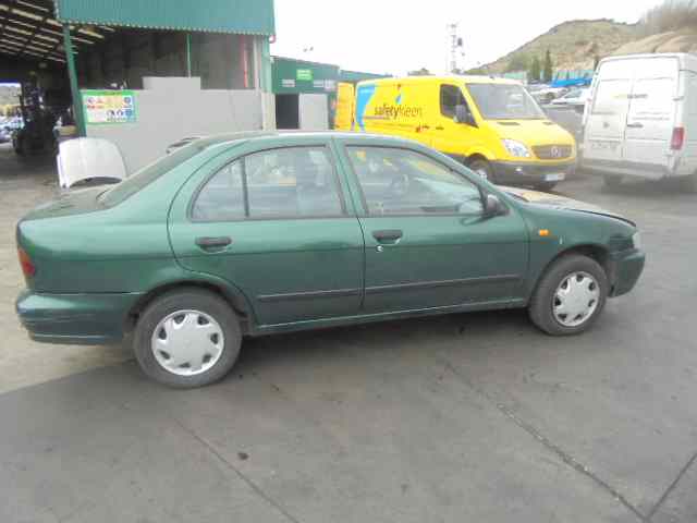 NISSAN Almera N15 (1995-2000) Права задня фара 265500N827 18622899