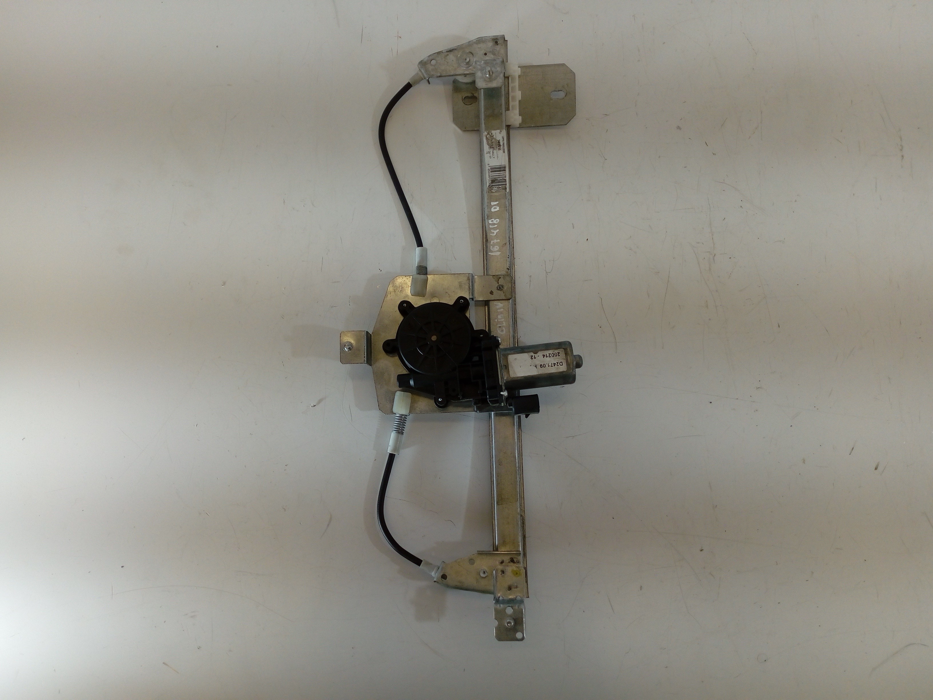 RENAULT Clio 3 generation (2005-2012) Front Left Door Window Regulator 807213867R 18557959