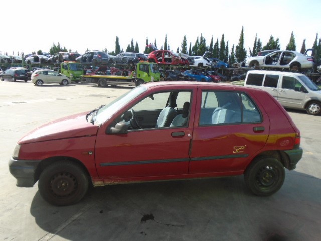 RENAULT Clio 1 generation (1990-1998) Преден ляв мигач 7701036017 18515760