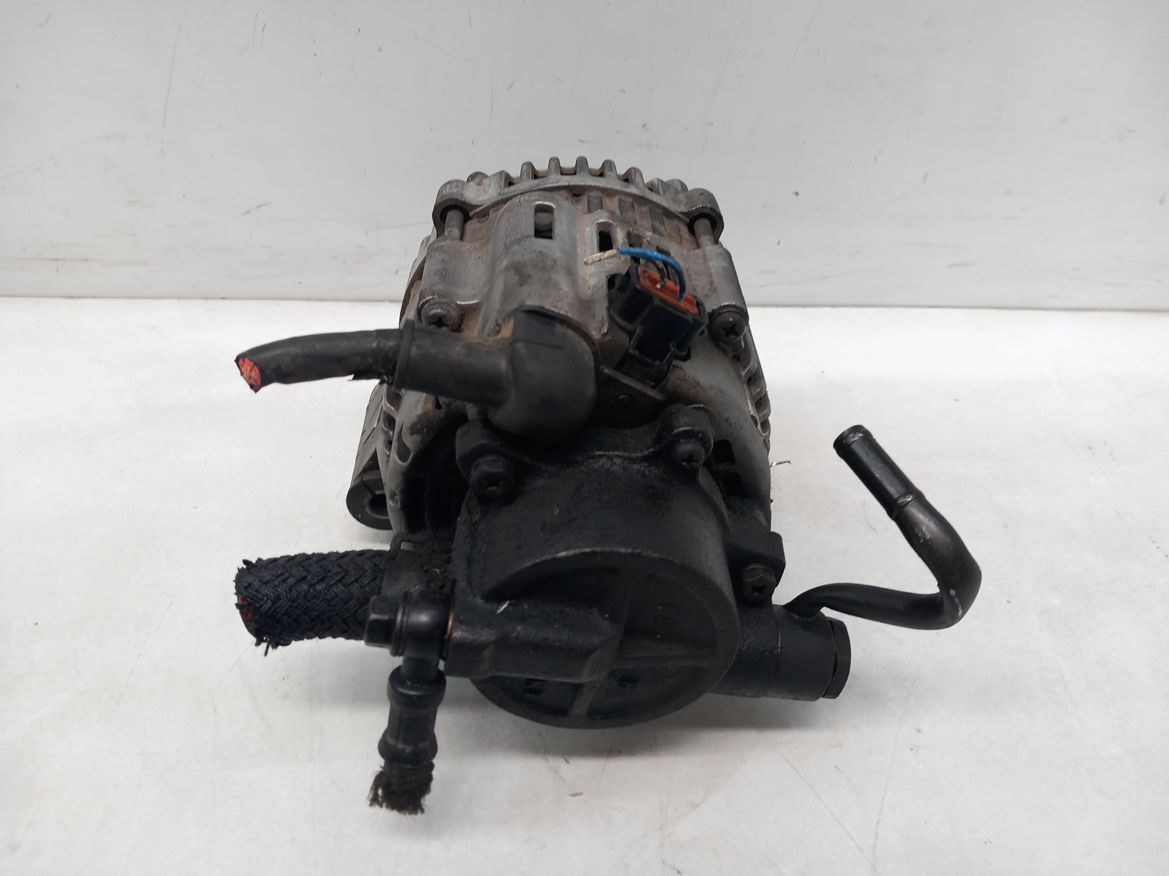 HYUNDAI Santa Fe SM (2000-2013) Alternator 3730027012,3730027012 24463321