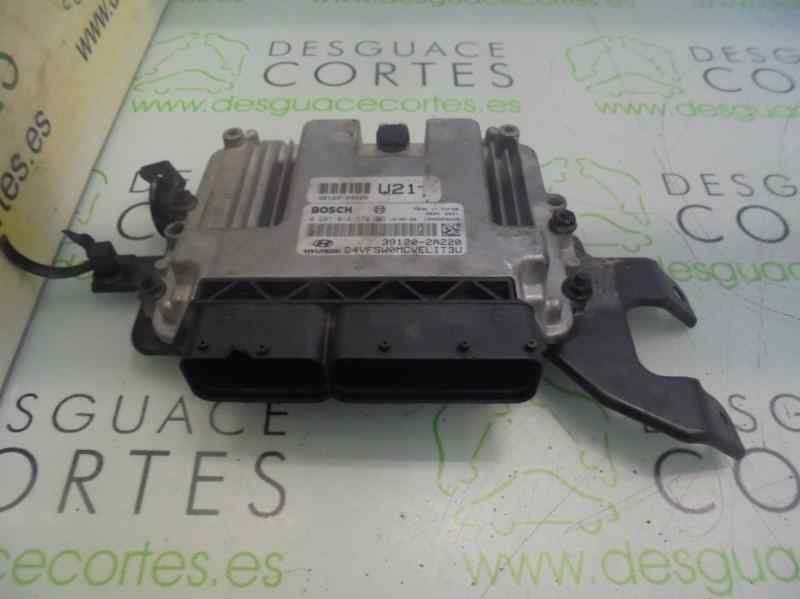 HYUNDAI i40 VF (1 generation) (2011-2020) Engine Control Unit ECU 0281019572 25101371