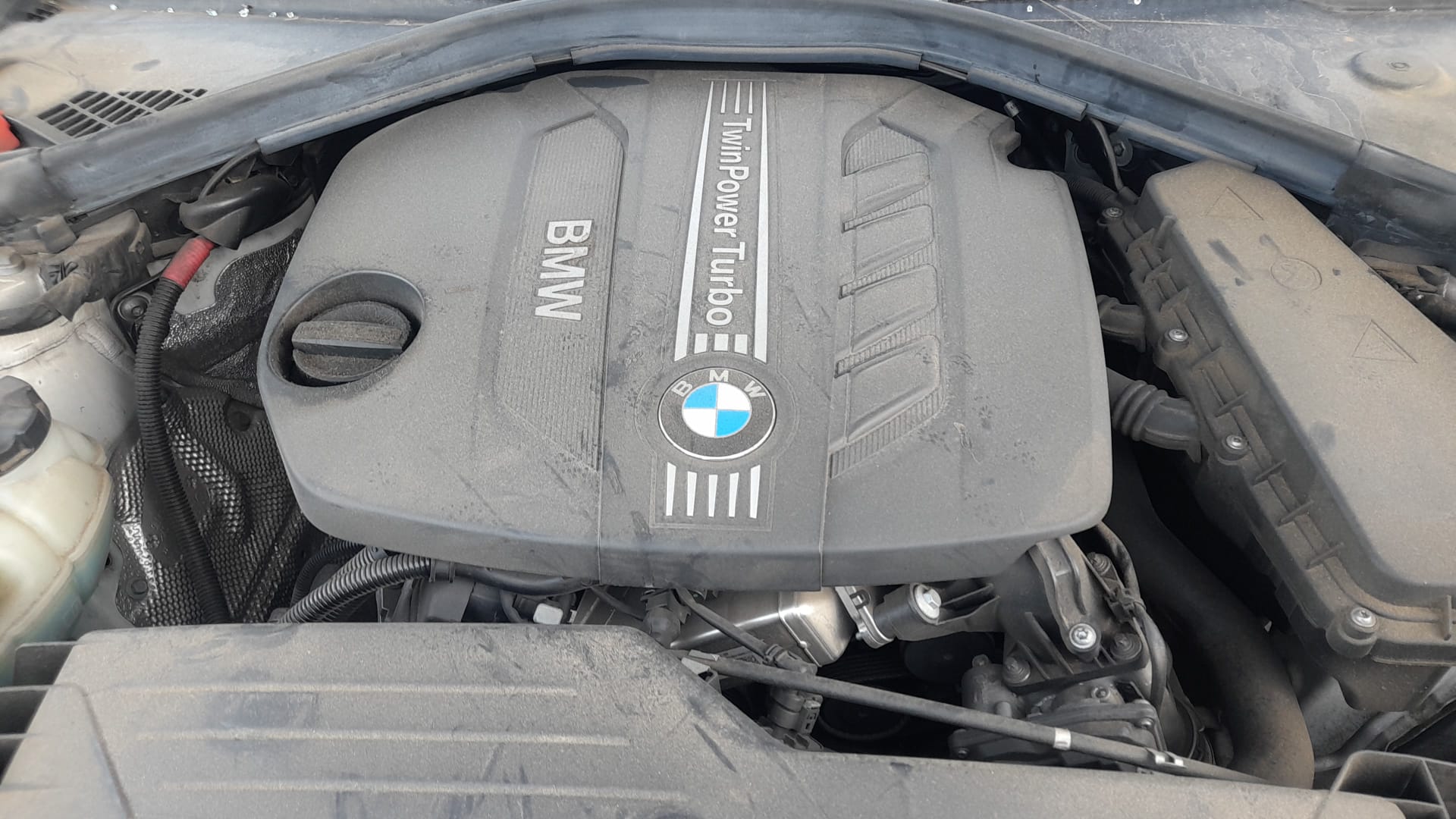 BMW 1 Series F20/F21 (2011-2020) Крышка багажника 41007305470 25705693