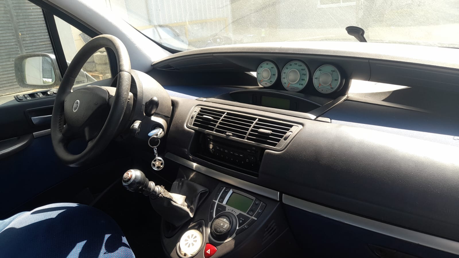 FIAT Ulysse 2 generation (2002-2010) Priekinių kairių durų langų pakėlimo mygtukai 14957520XT 24971836